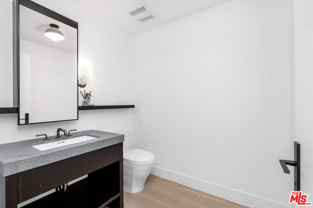 10777 Wilshire Blvd Unit: 603