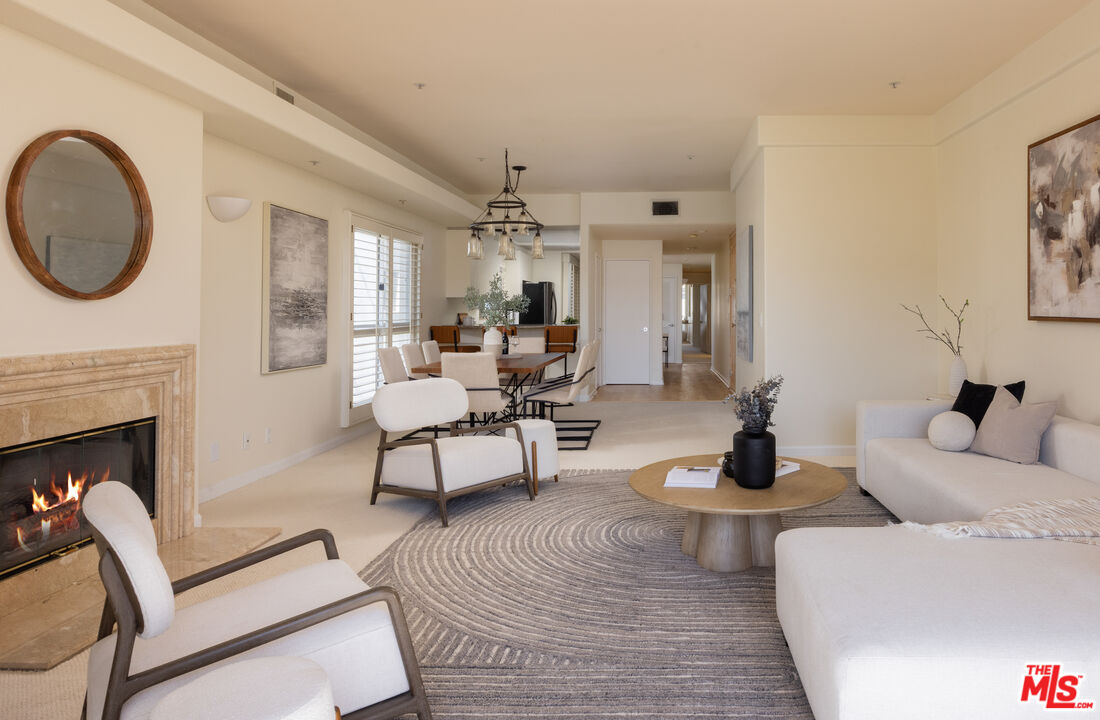 1430 S Bentley Ave Unit: 402