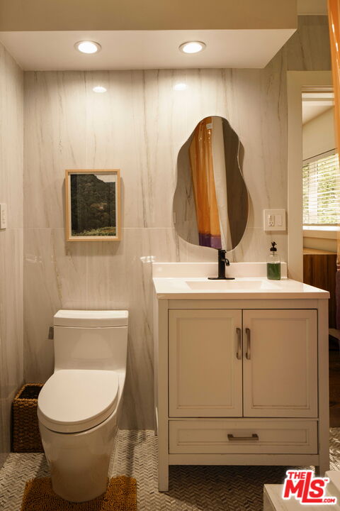 2630 Laurel Pass