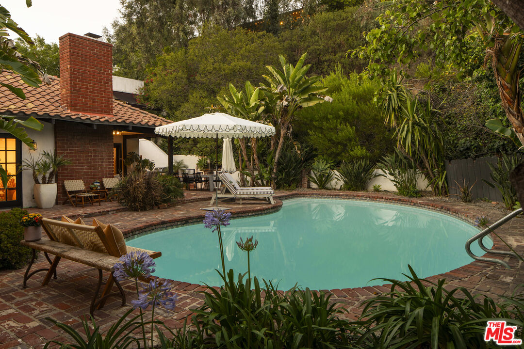 2630 Laurel Pass