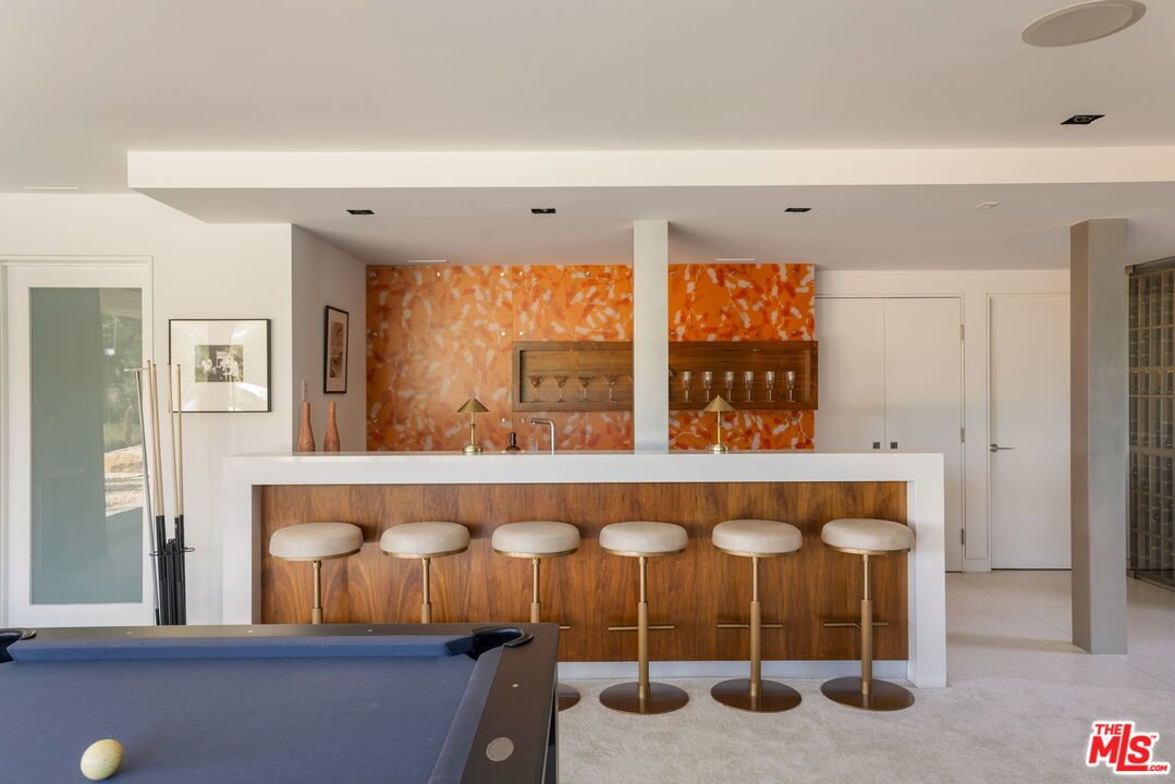 14700 Mulholland Dr