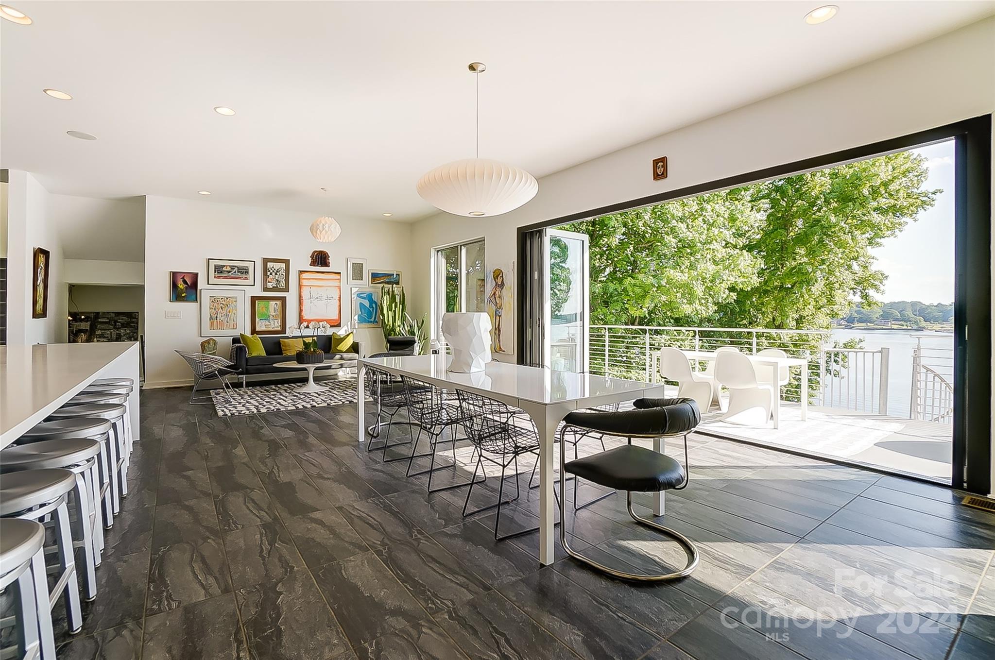 7111 Anchorage Lane