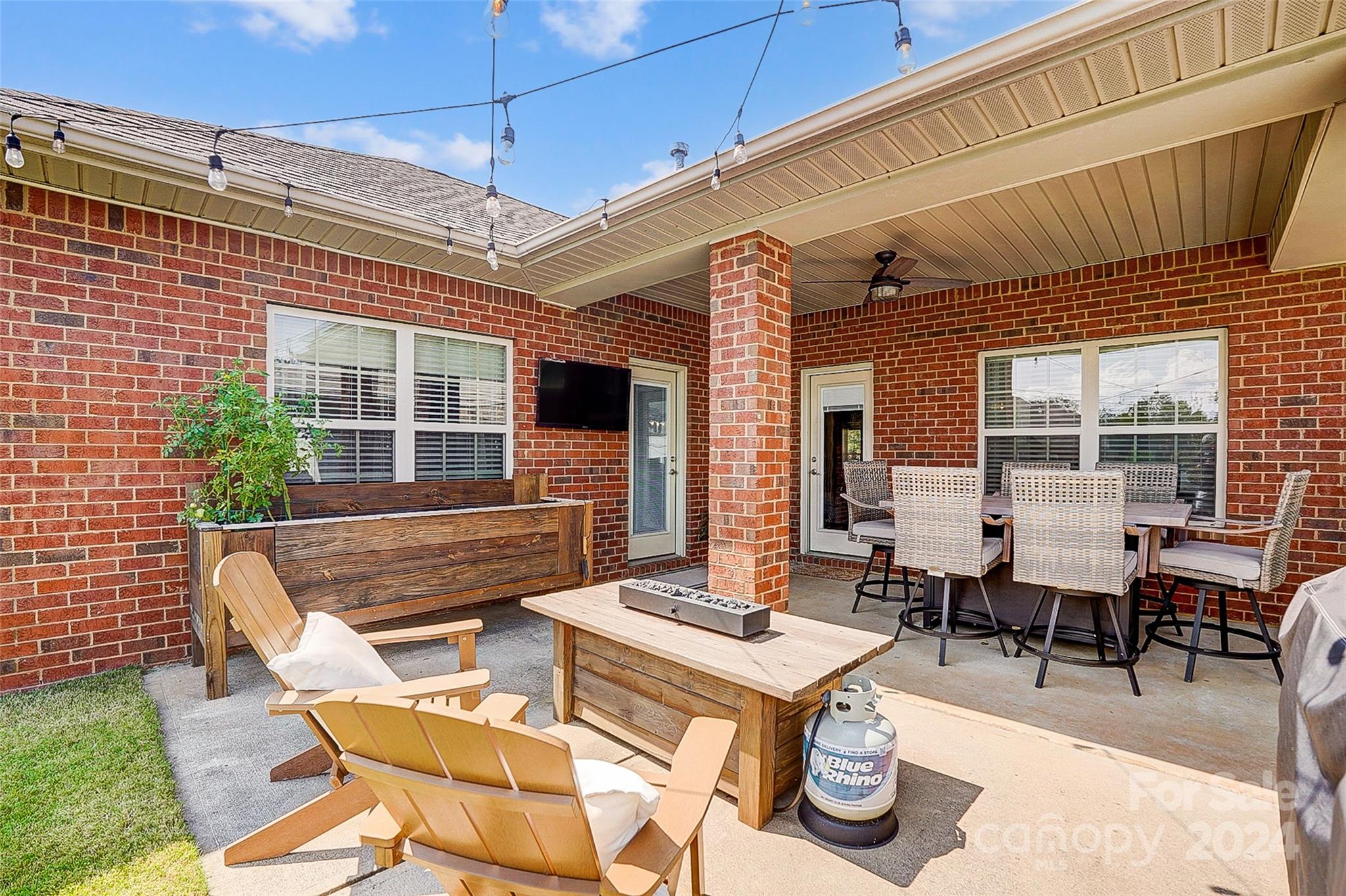 14736 Madison Hill Court