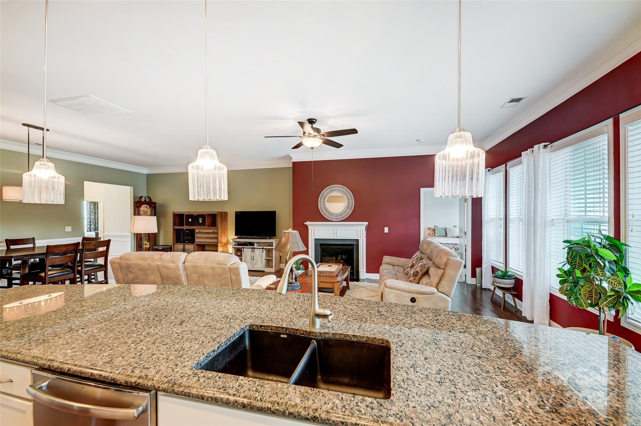 1229 Horsesugar Road