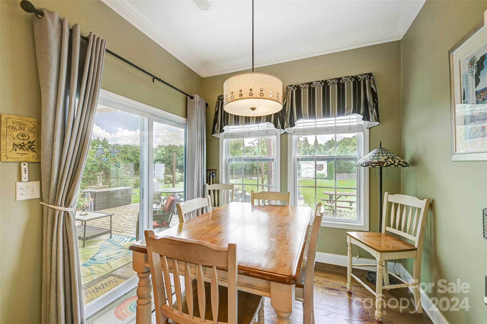 1229 Horsesugar Road