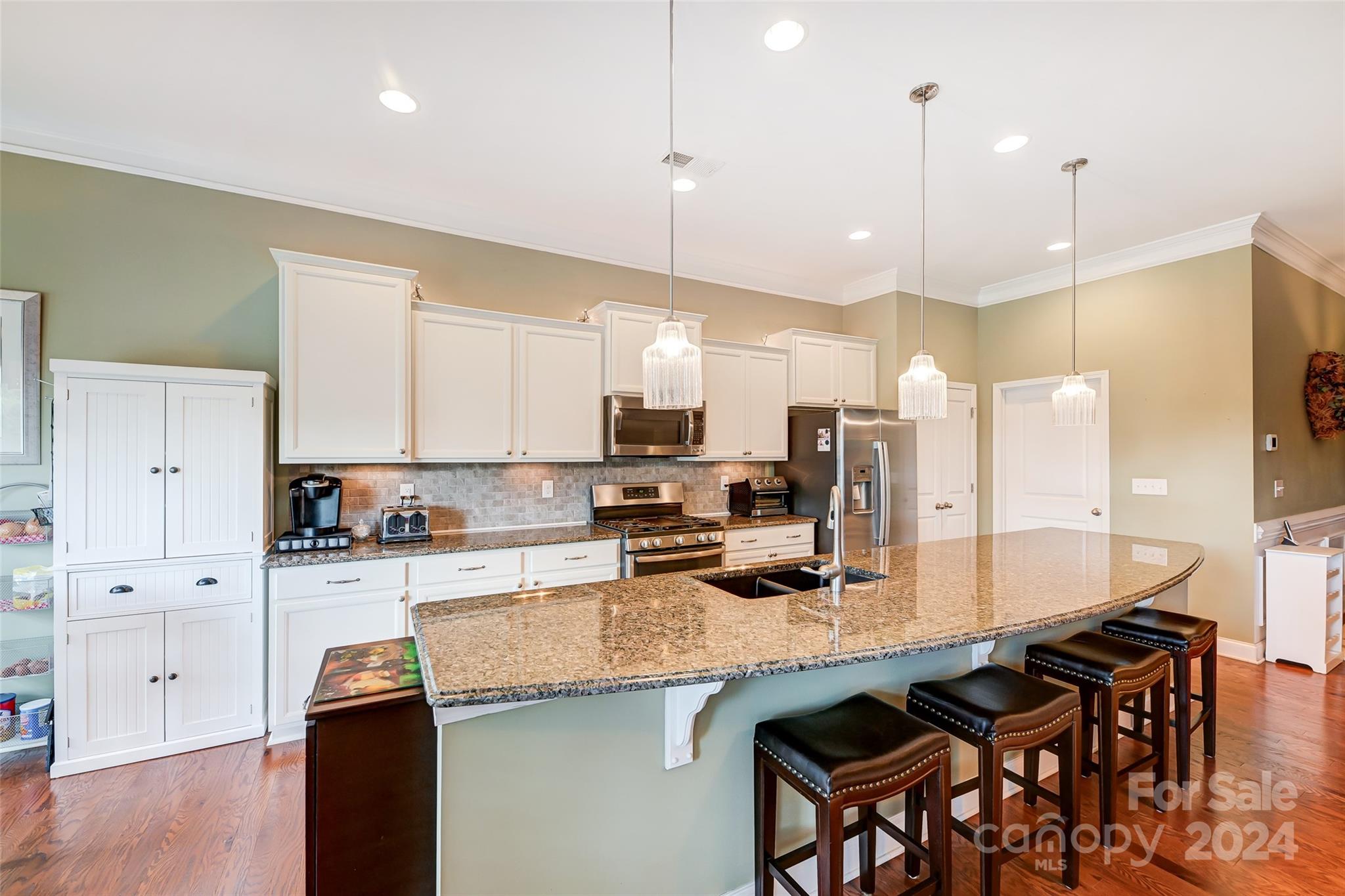 1229 Horsesugar Road