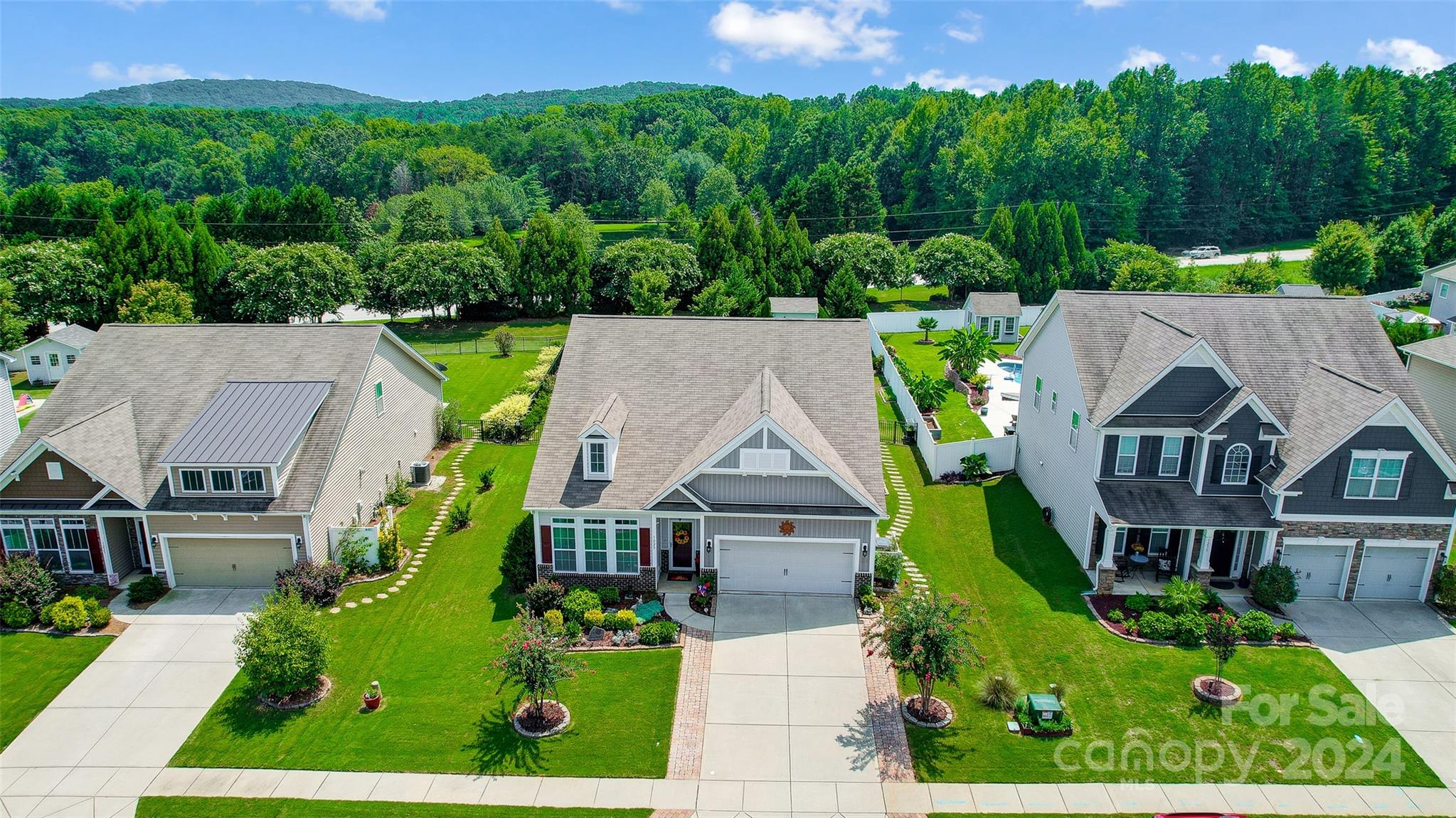 1229 Horsesugar Road