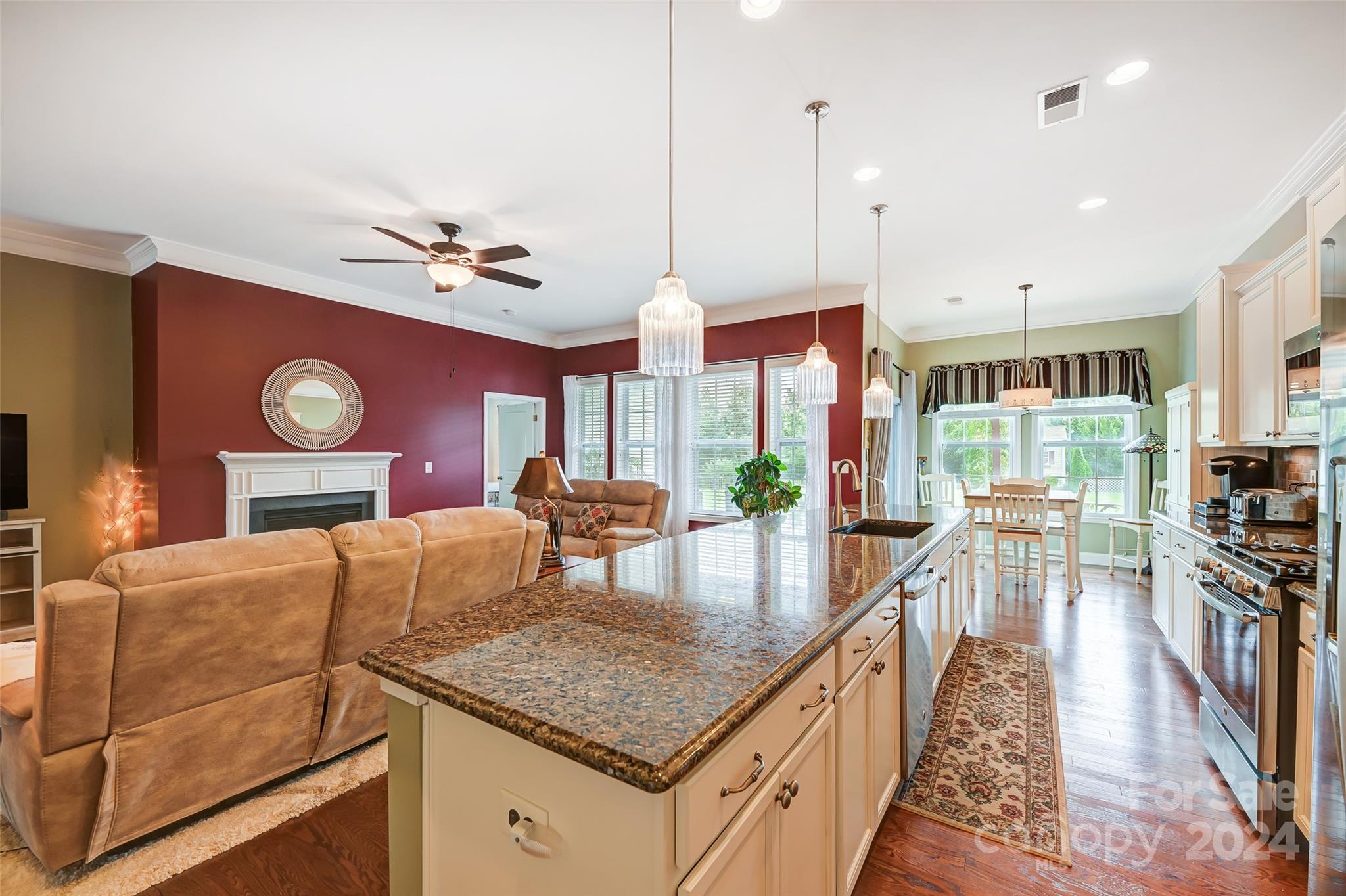 1229 Horsesugar Road