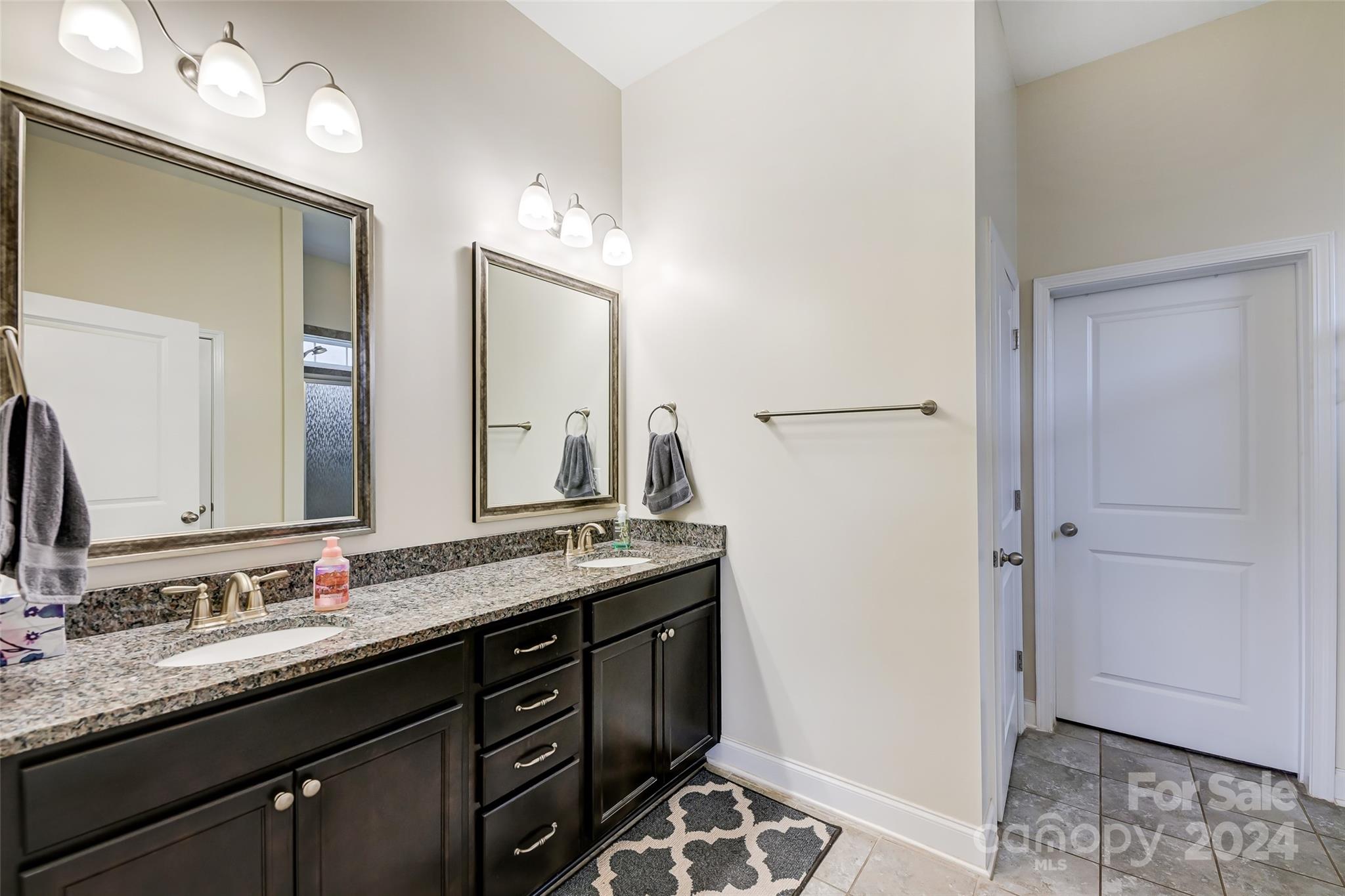 1229 Horsesugar Road