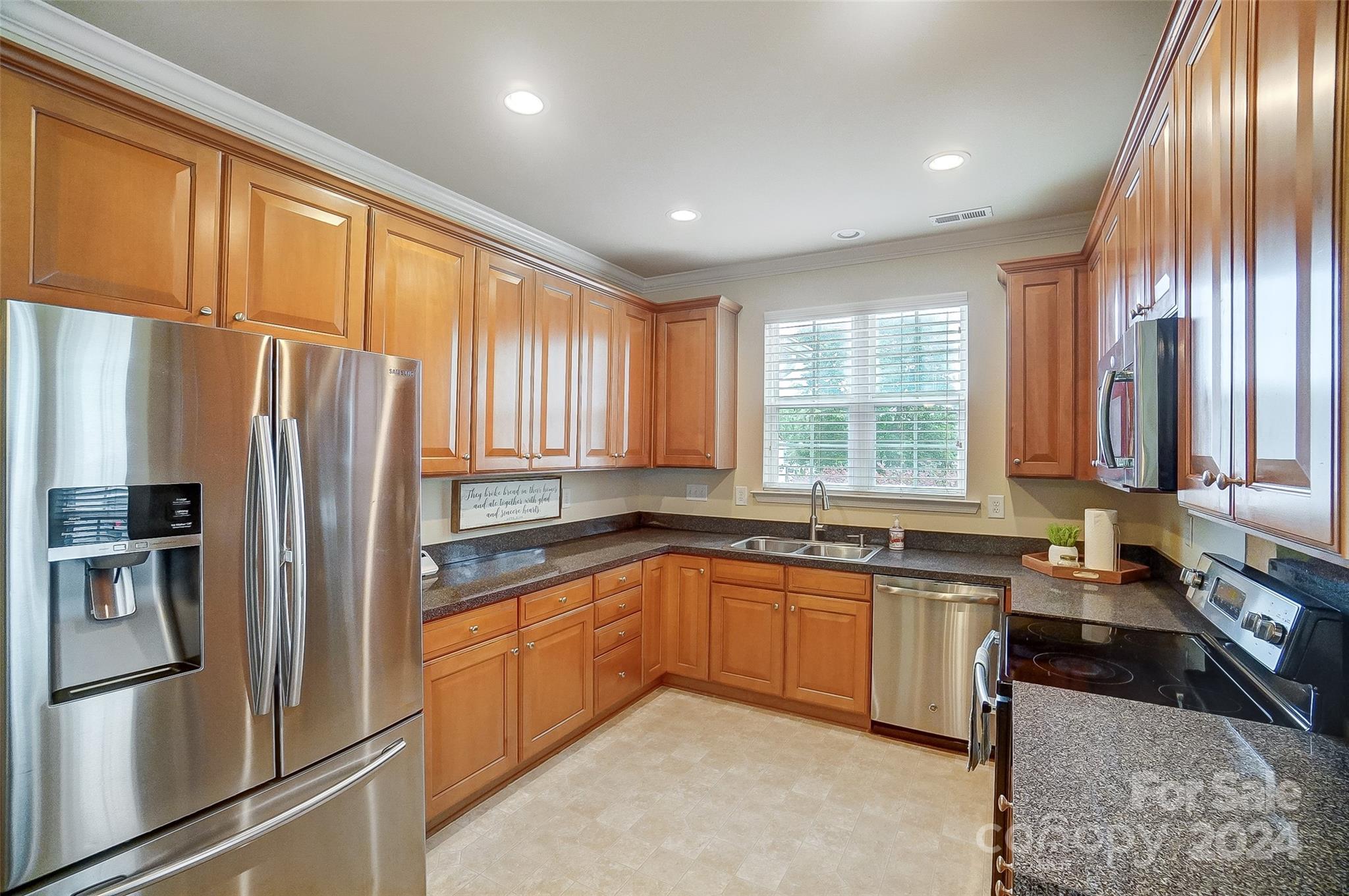921 Dunes Court