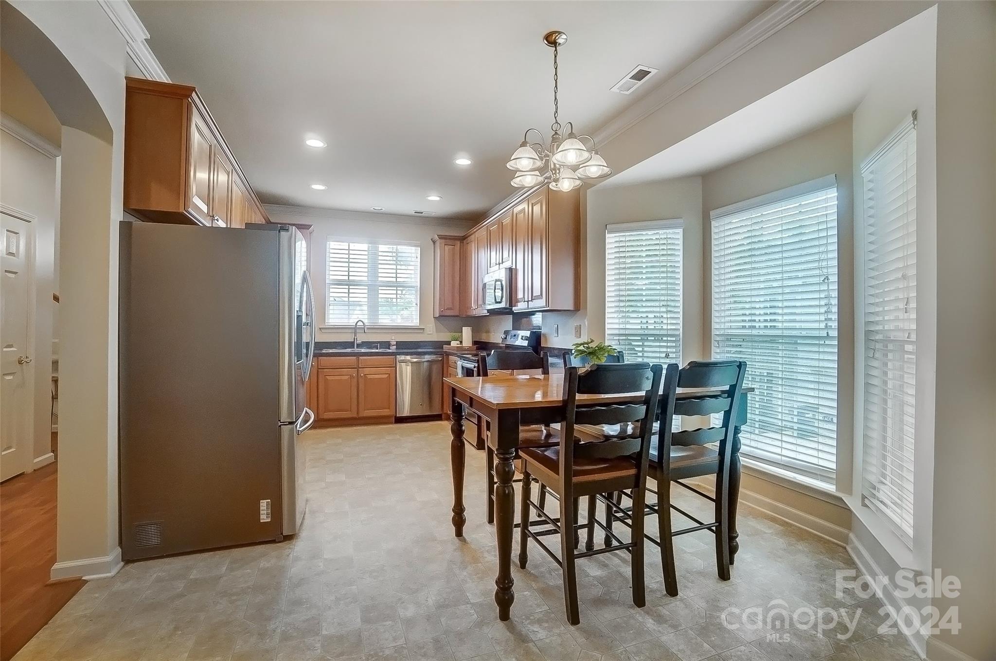921 Dunes Court