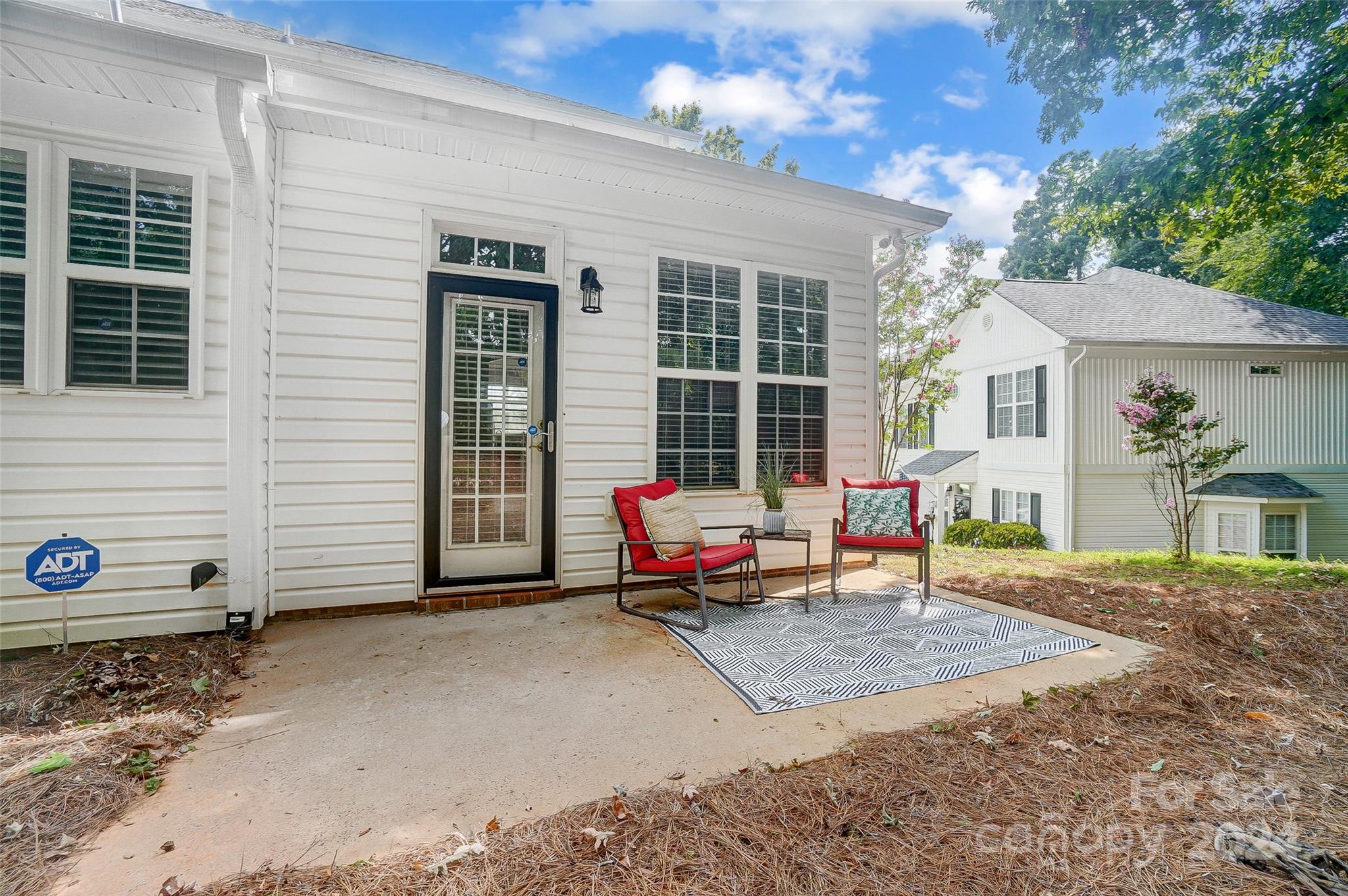 921 Dunes Court