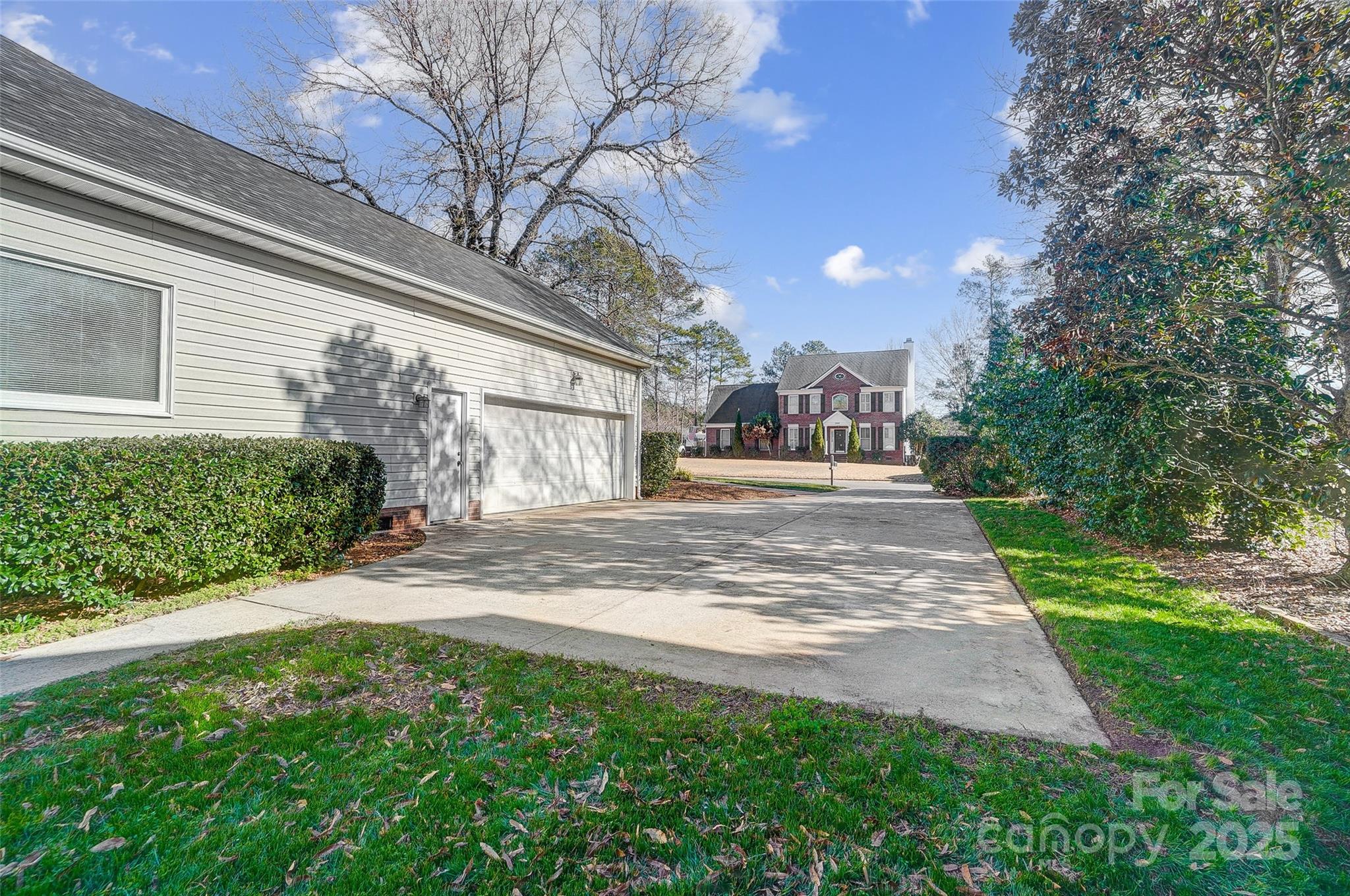 2010 Olde Oxford Court