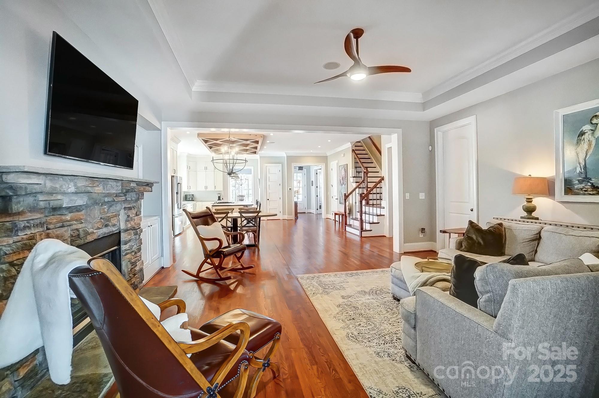 815 Stratford Run Drive