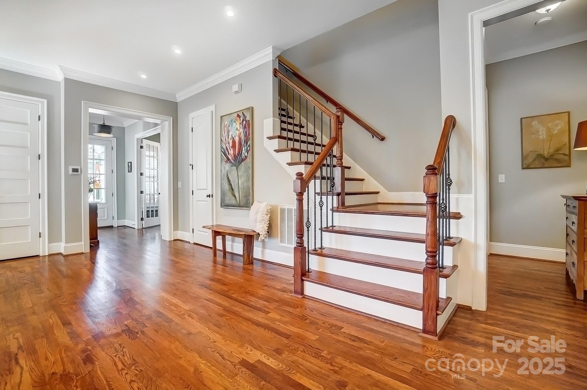 815 Stratford Run Drive
