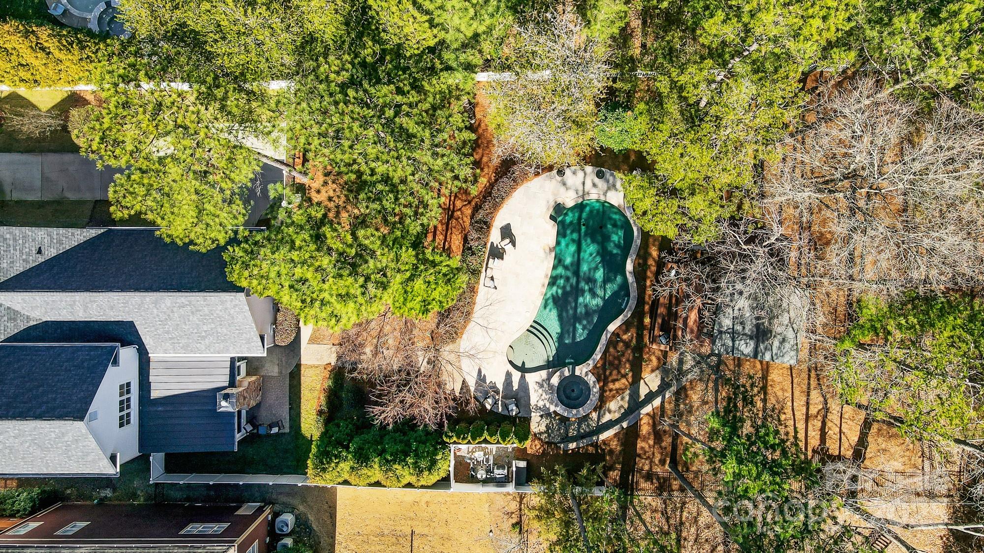 815 Stratford Run Drive