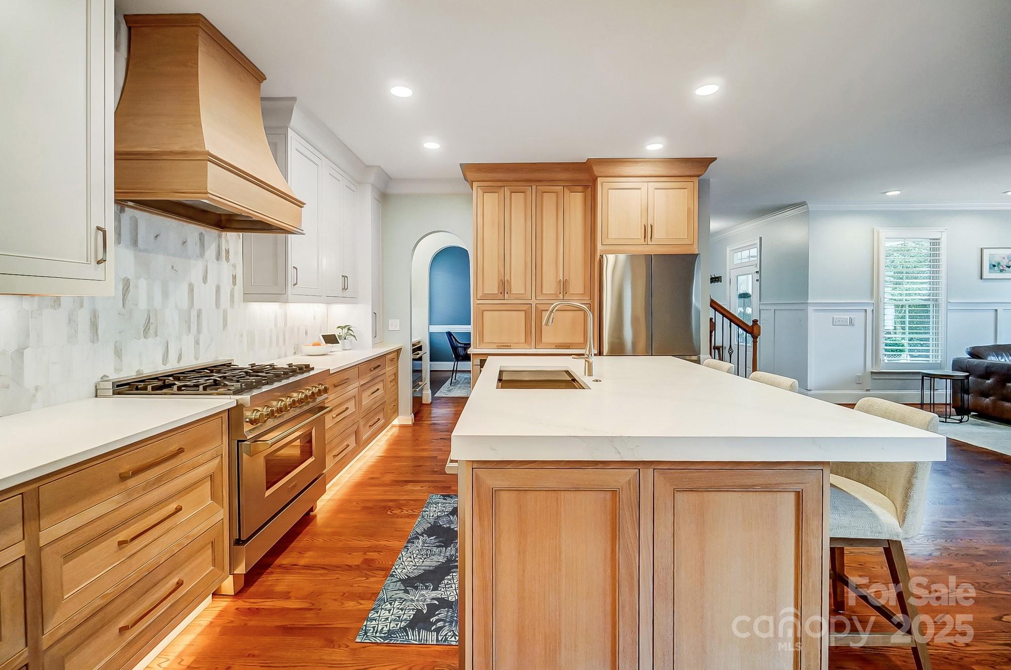 916 Tuckerton Drive