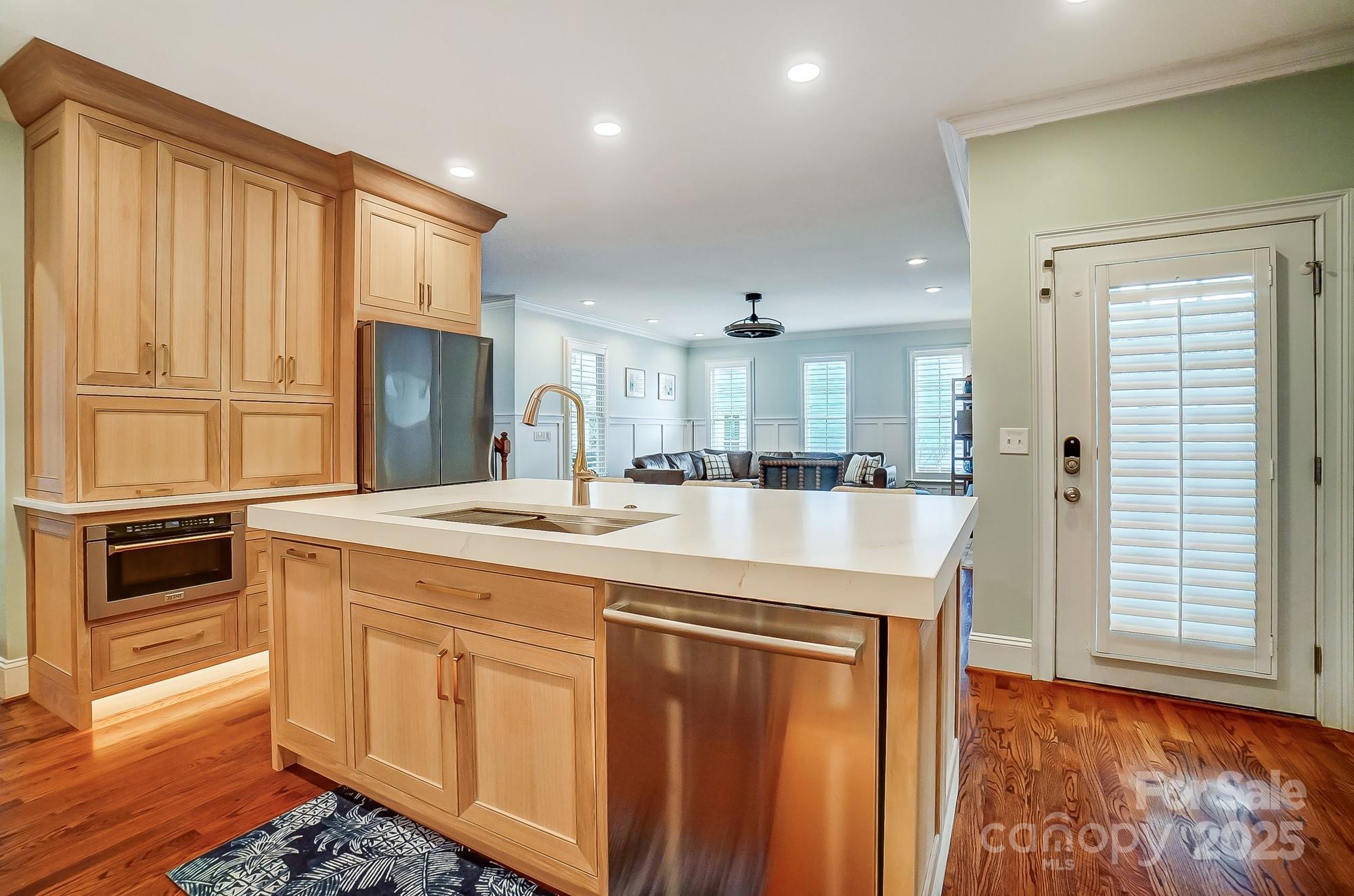 916 Tuckerton Drive