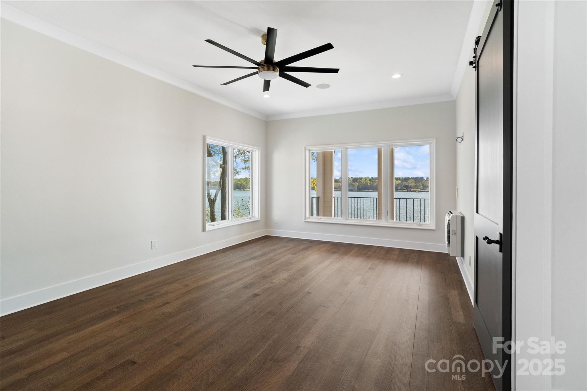 7116 Topsail Circle