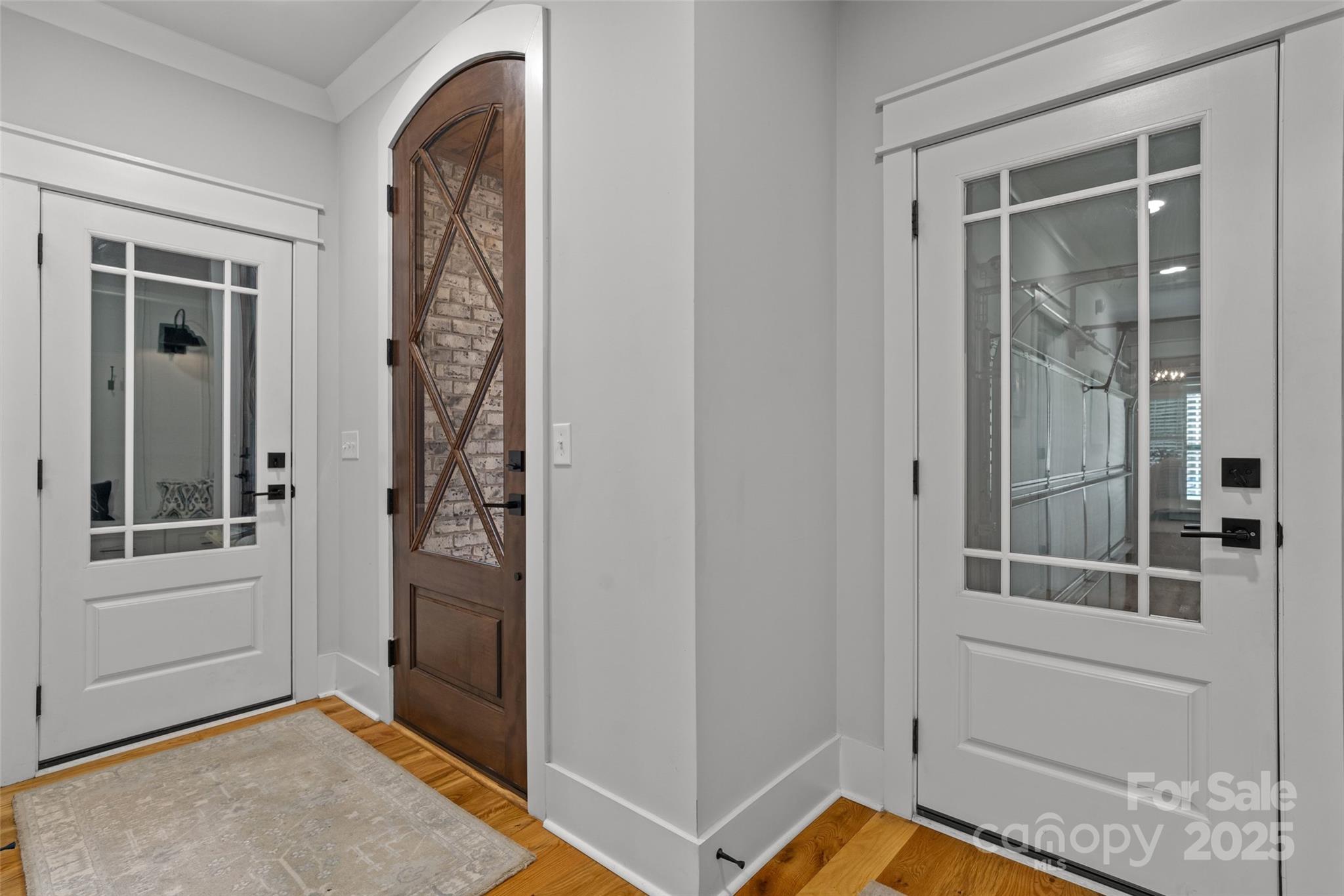 1381 Ridgewood Drive