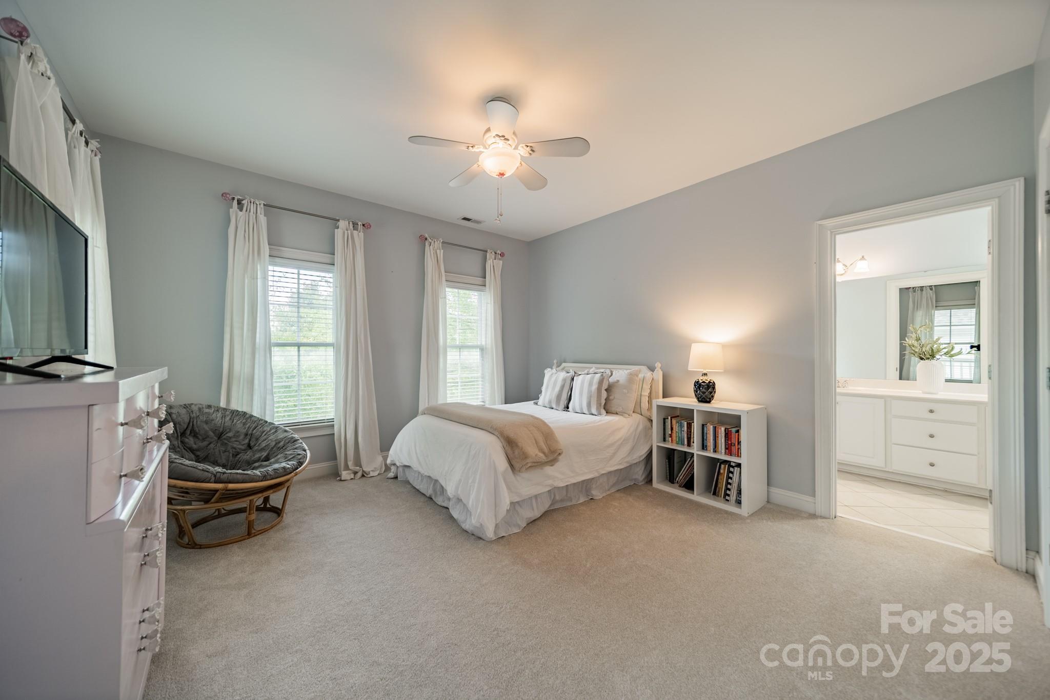 720 Shady Grove Crossing