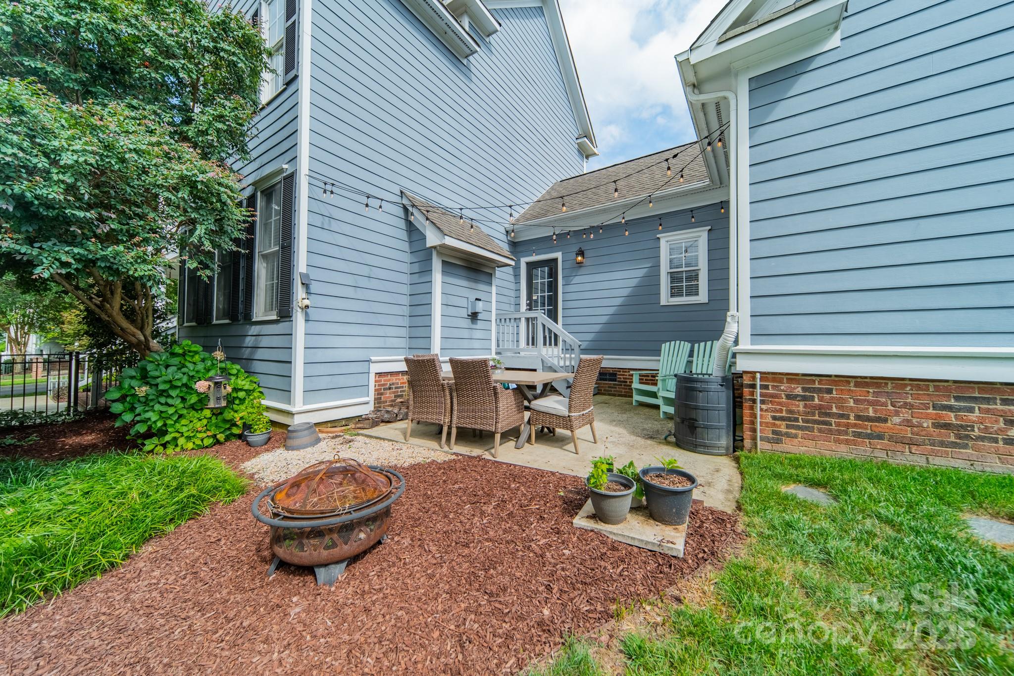 720 Shady Grove Crossing