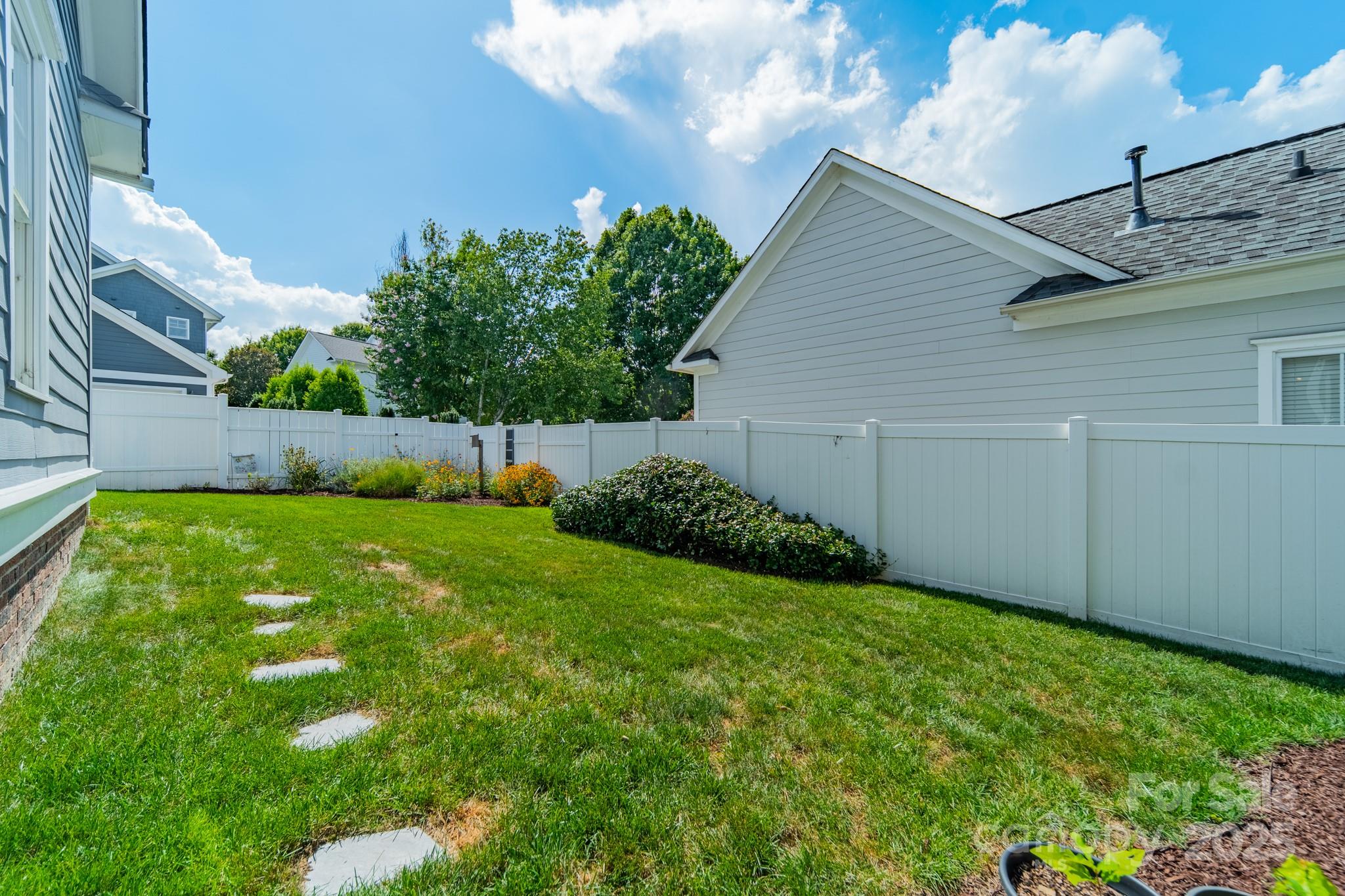 720 Shady Grove Crossing