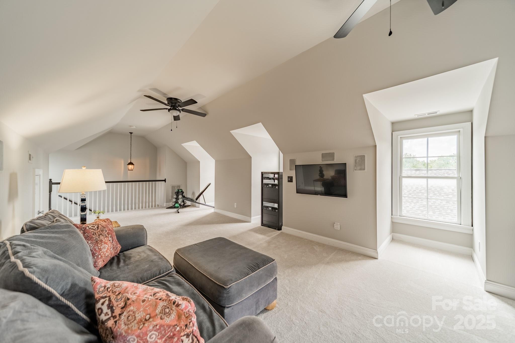 720 Shady Grove Crossing