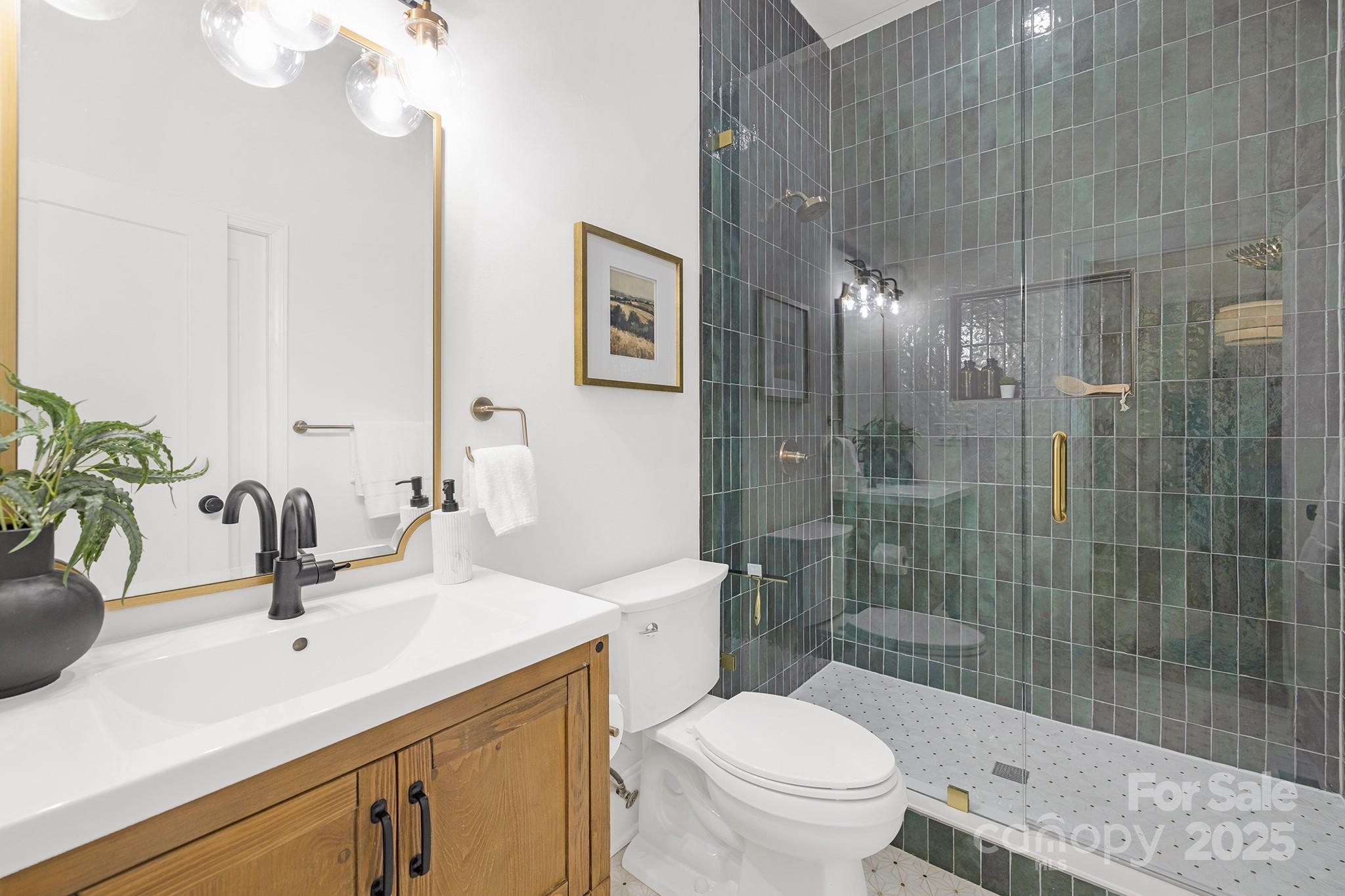 1728 Catherine Lothie Way