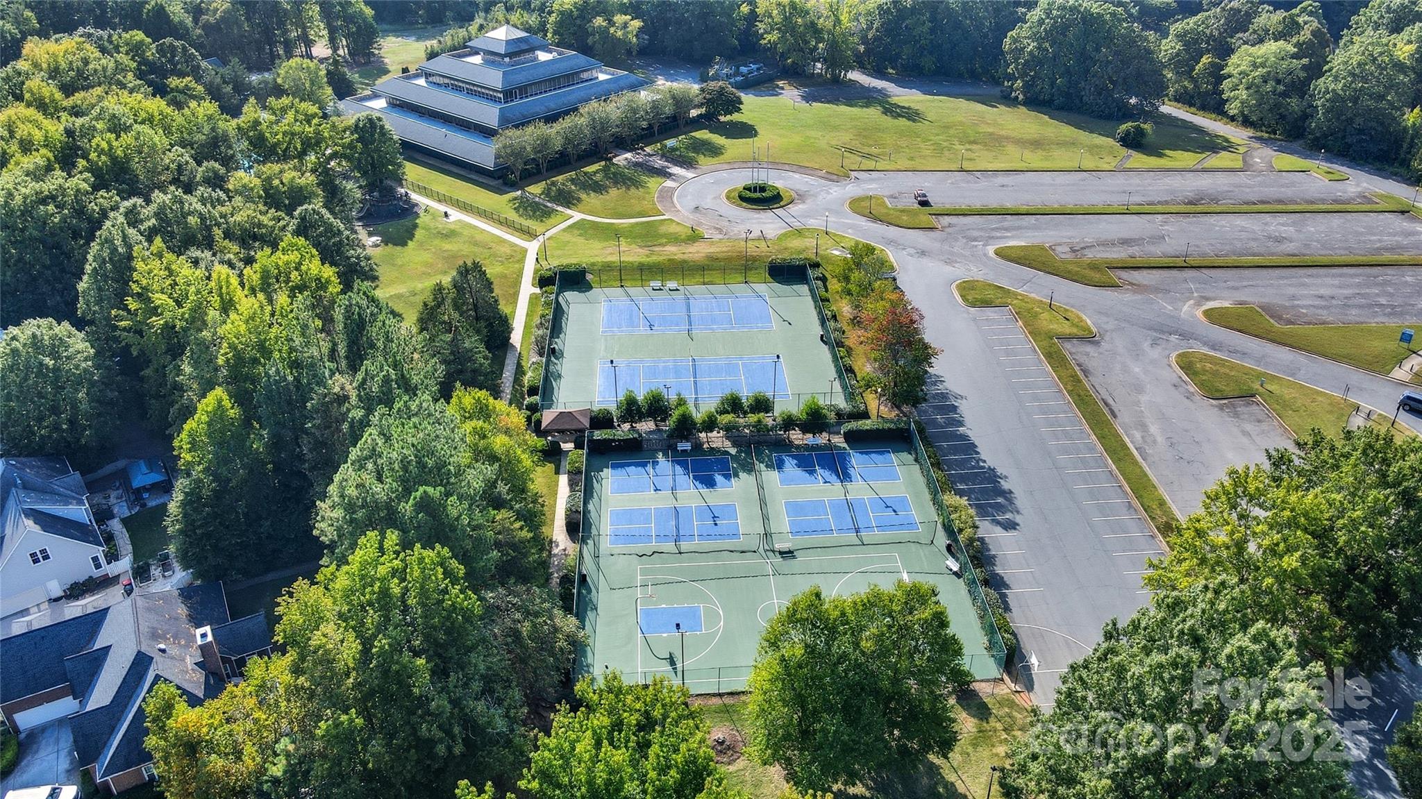 2637 Grantham Place Drive