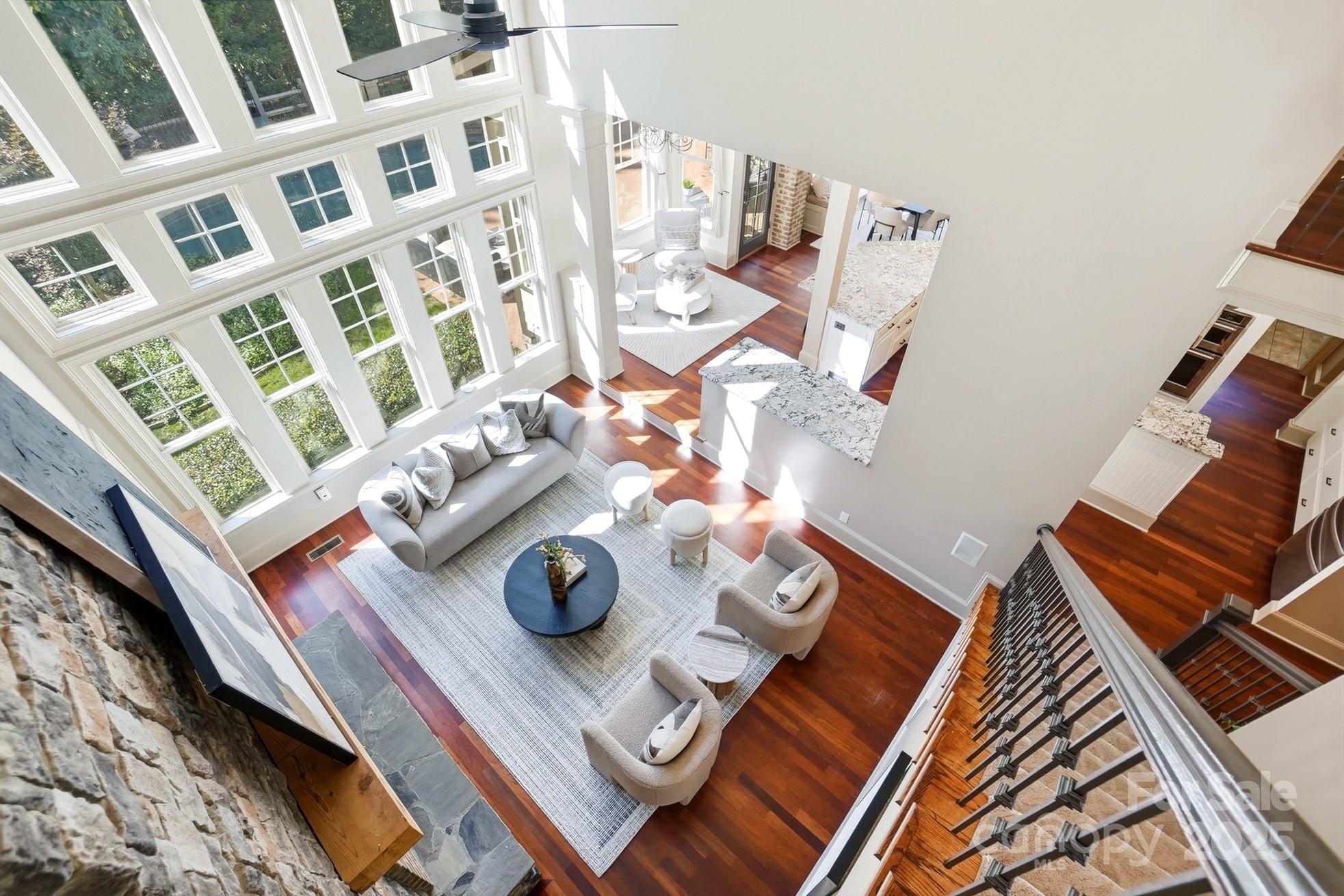 2424 Commons Court