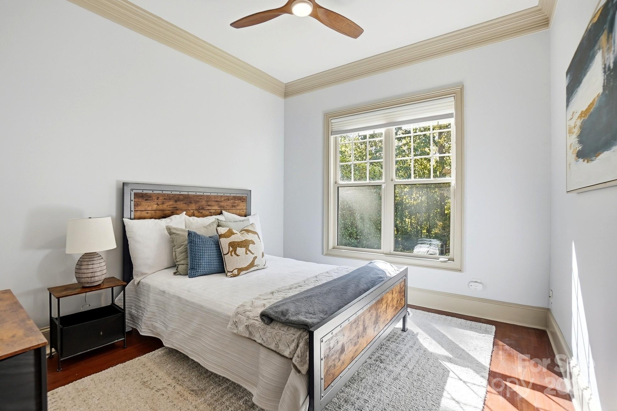 2424 Commons Court