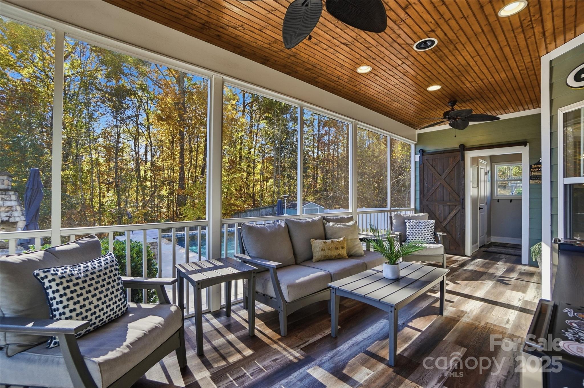 613 Adams Ridge Drive