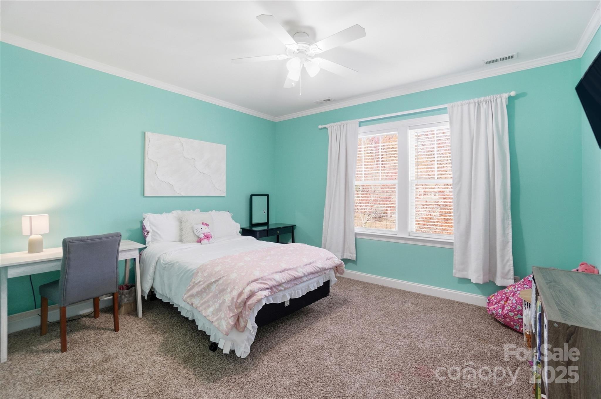 613 Adams Ridge Drive