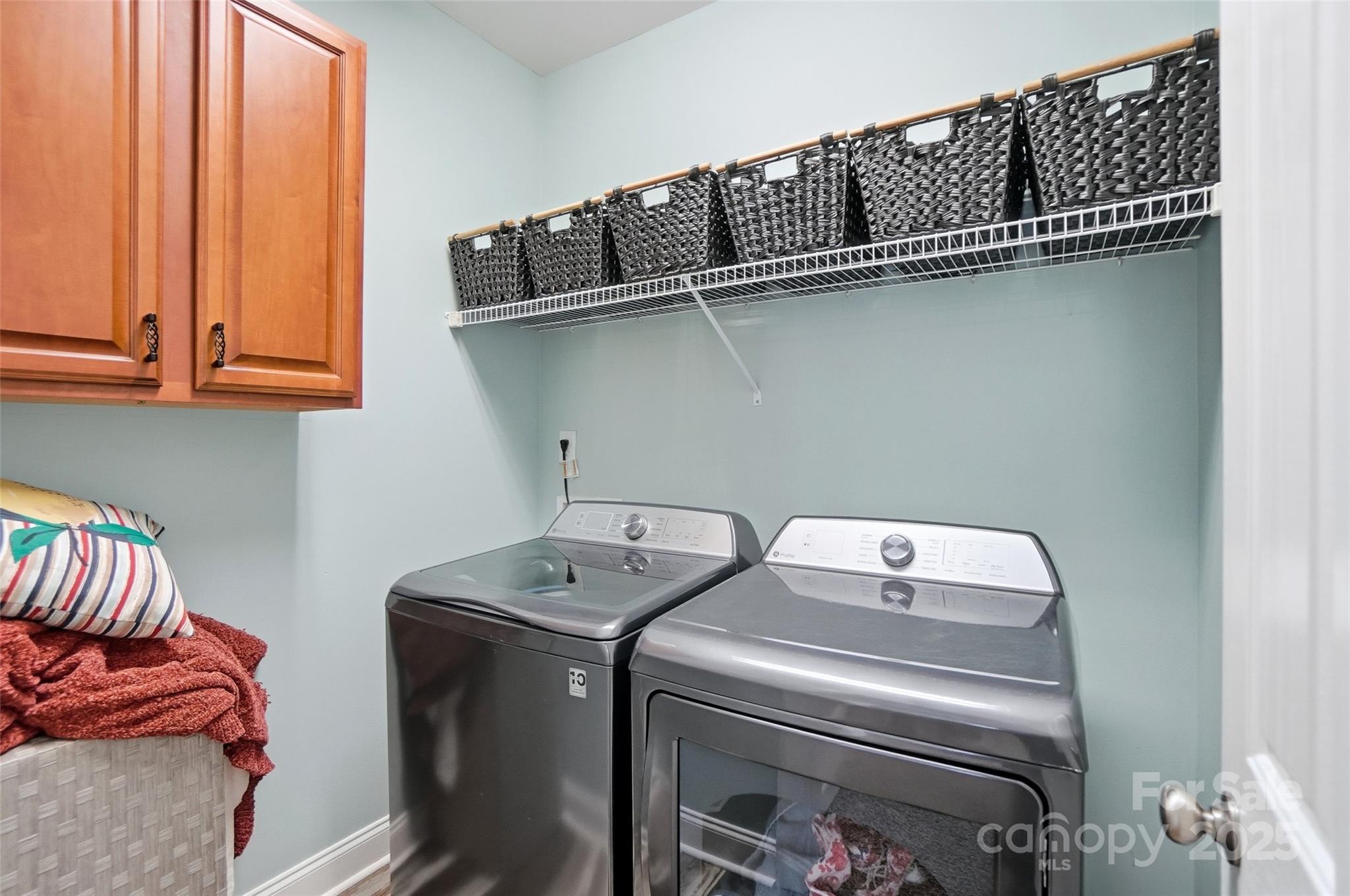 613 Adams Ridge Drive