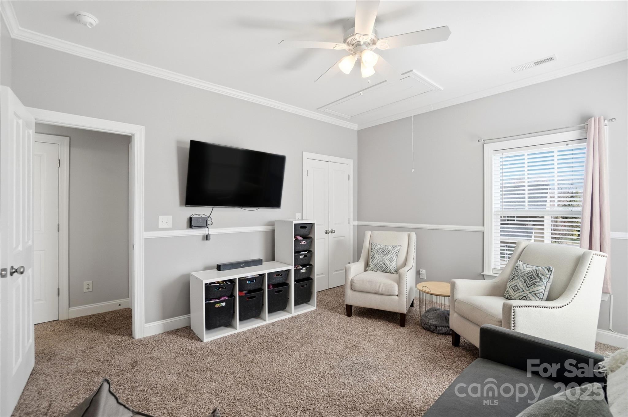 613 Adams Ridge Drive