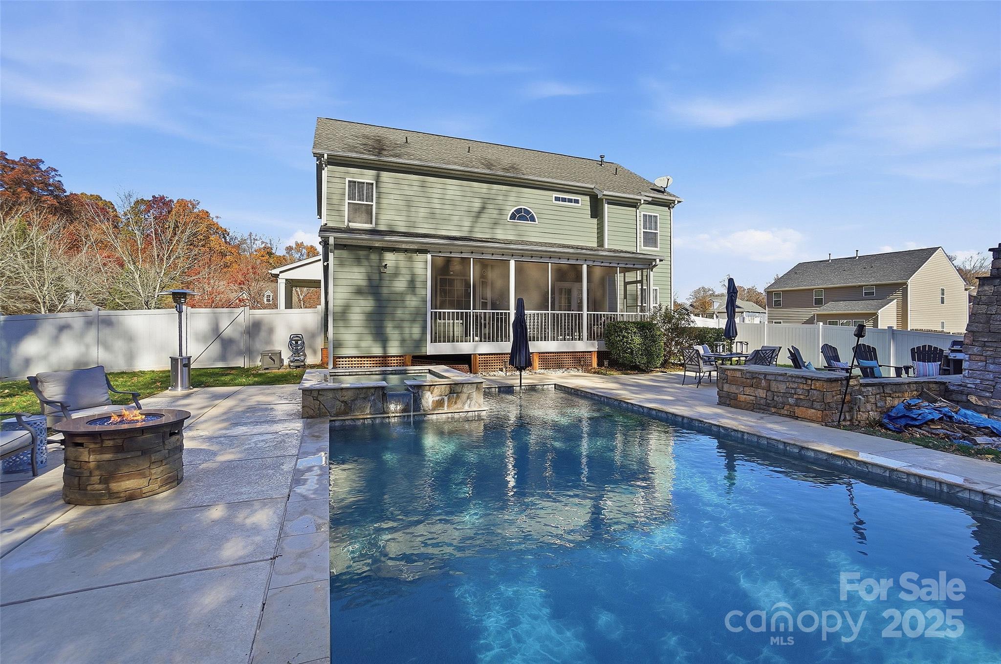 613 Adams Ridge Drive