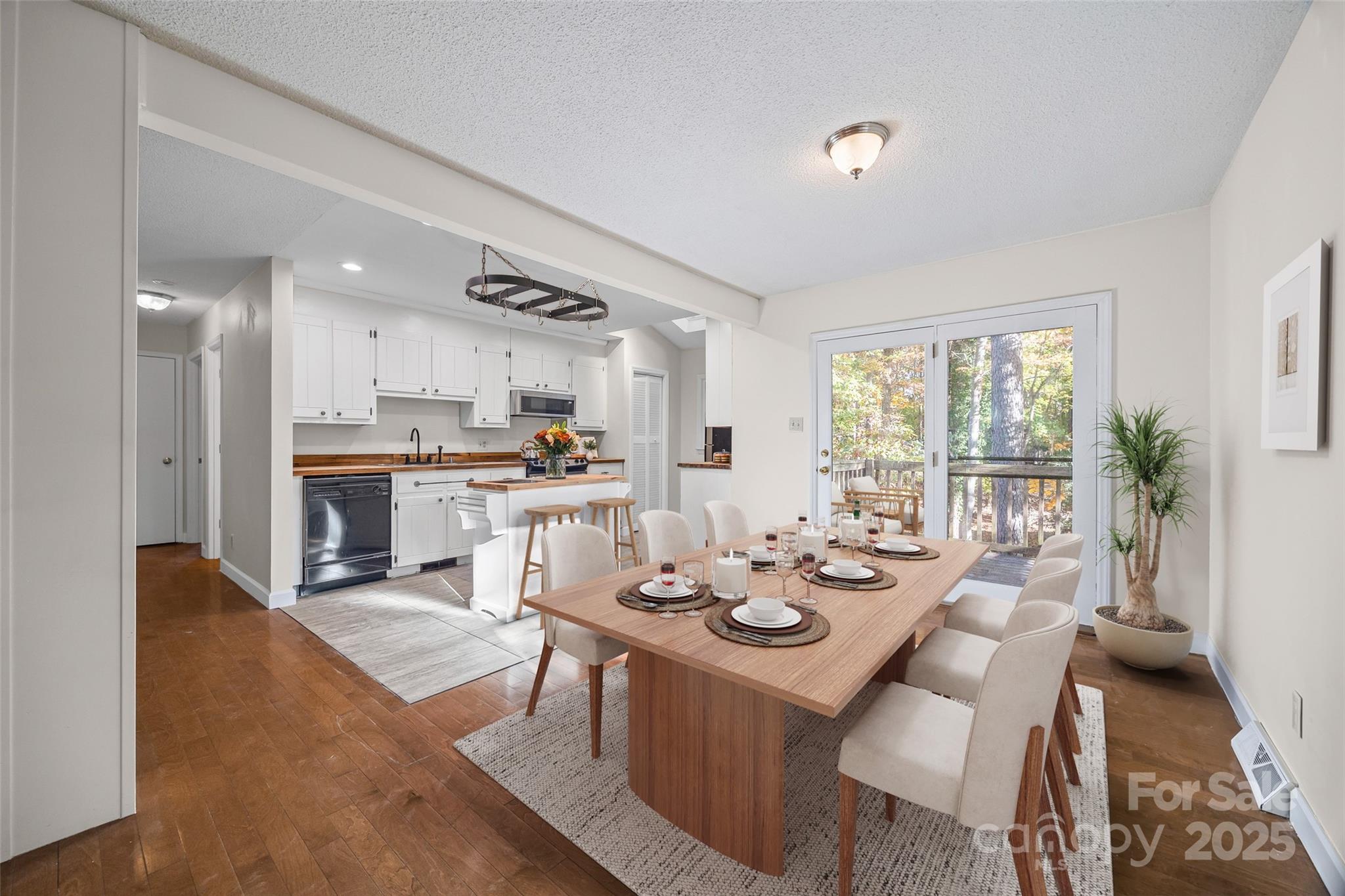 2137 Manawa Lane
