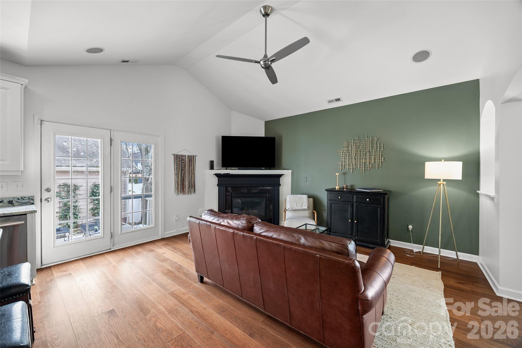1049 Market Street