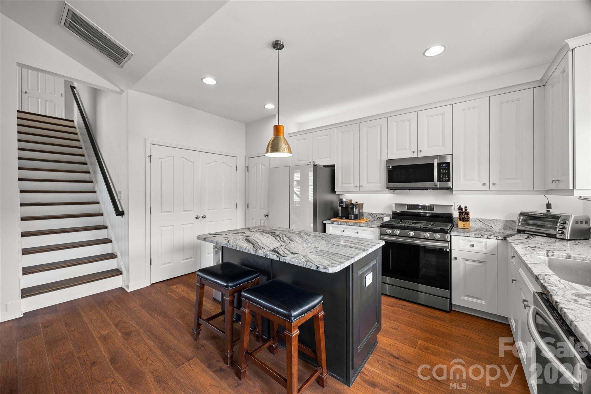 1049 Market Street