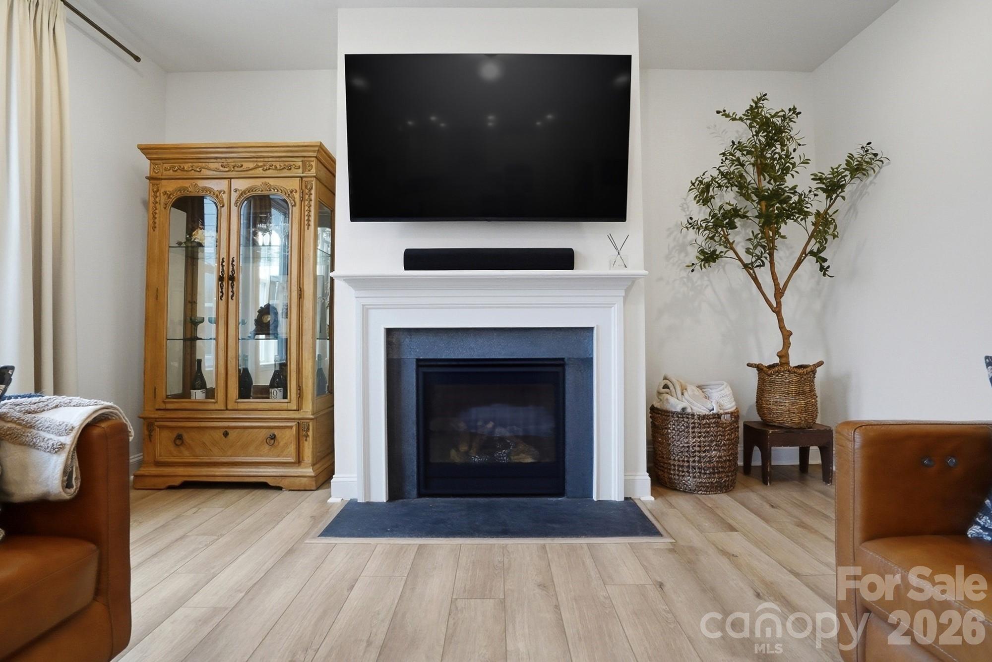 1563 Cedar Tree Drive