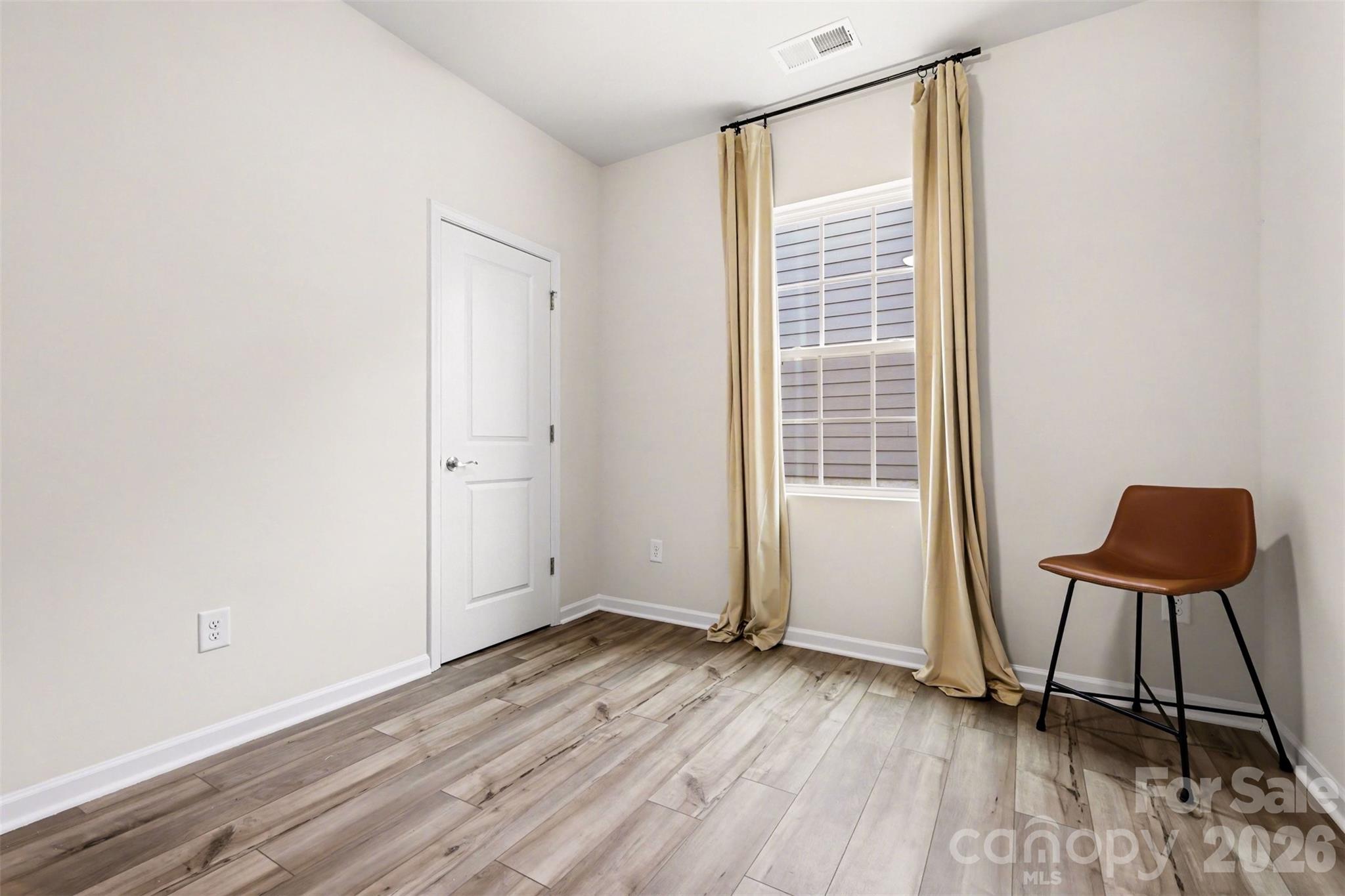 1709 Otter Perch Lane
