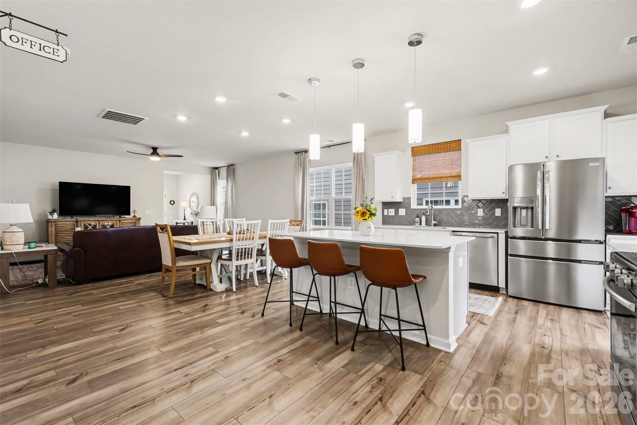 1709 Otter Perch Lane