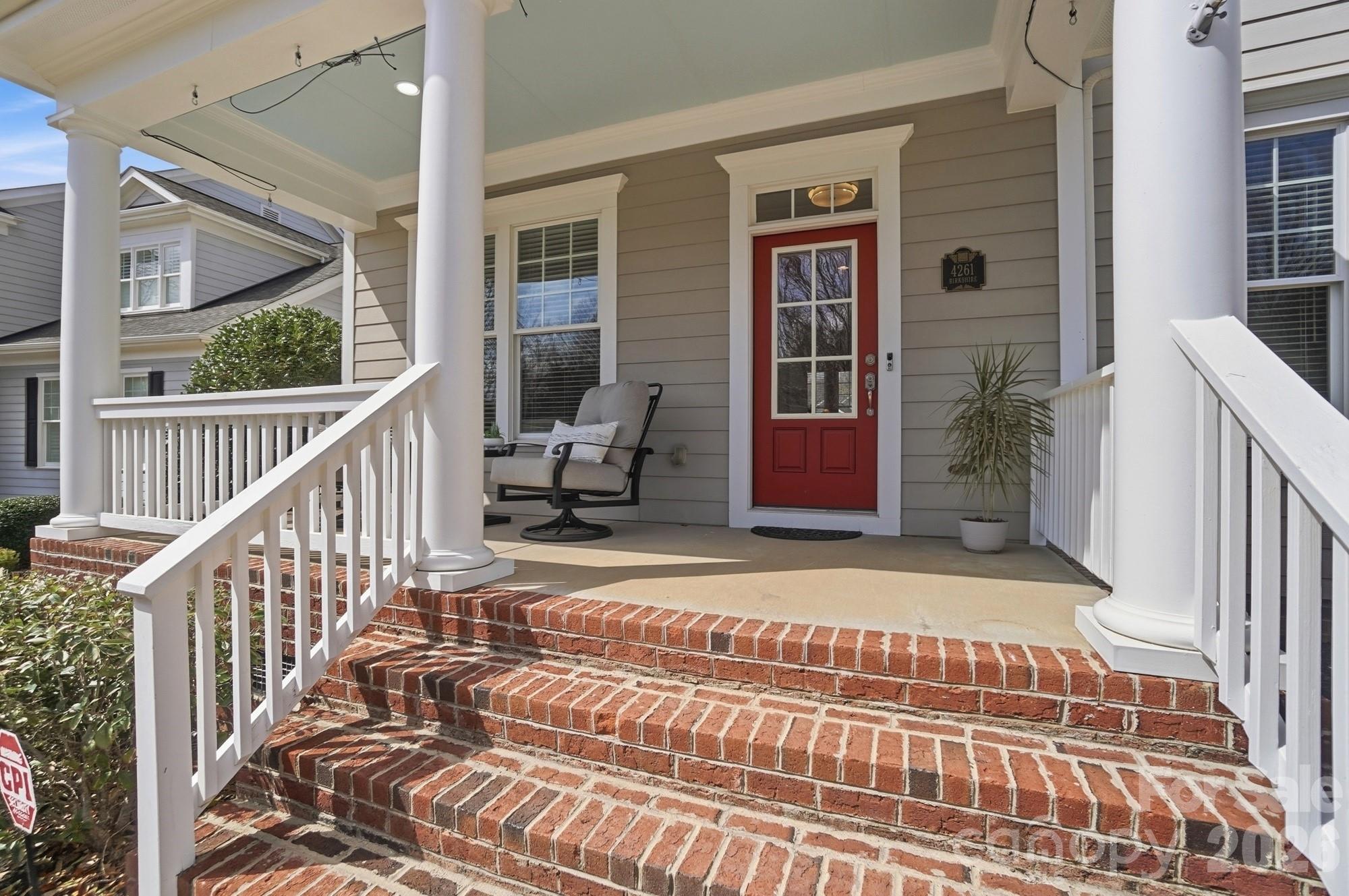 4261 Birkshire Heights