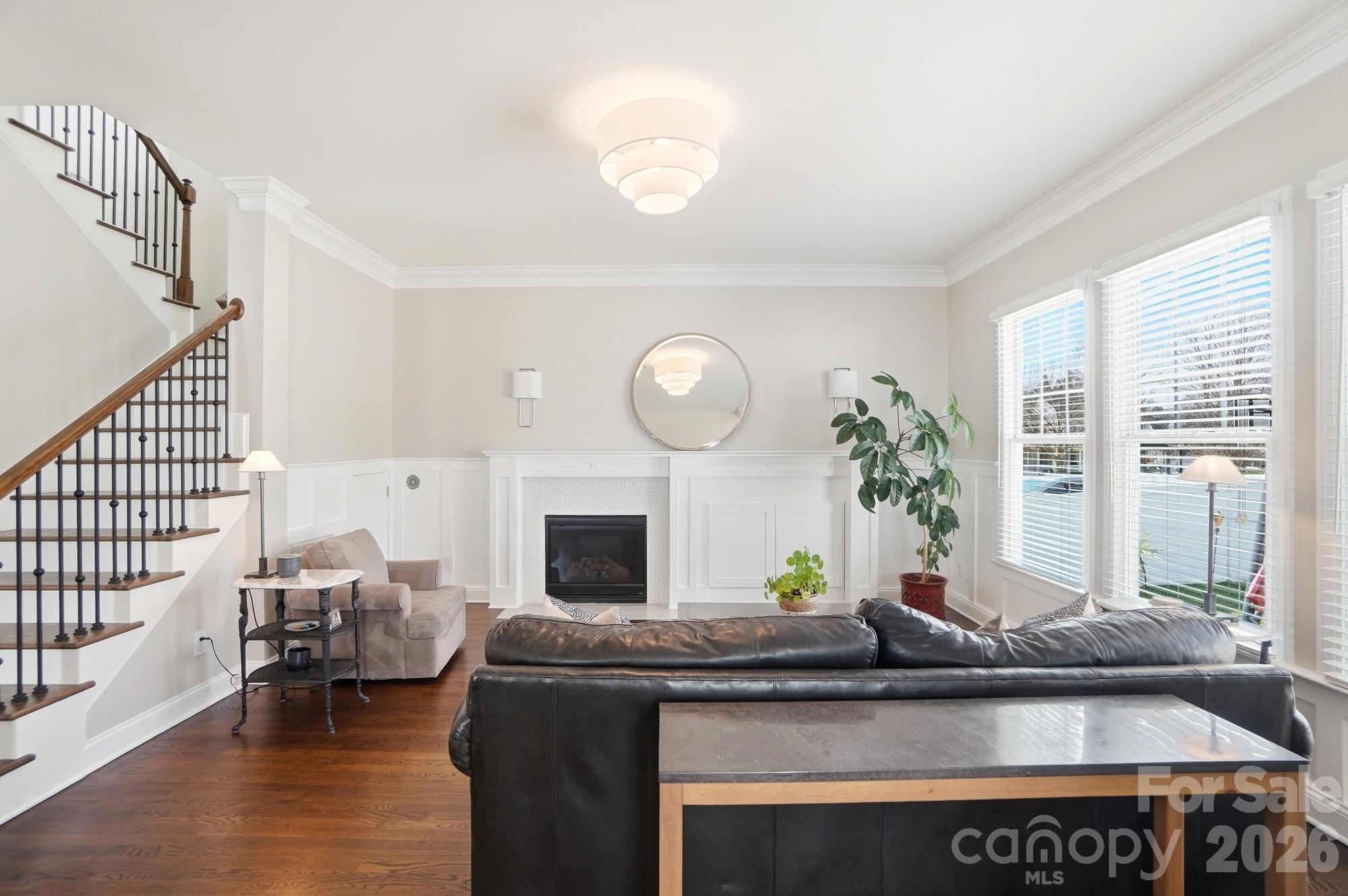 4261 Birkshire Heights