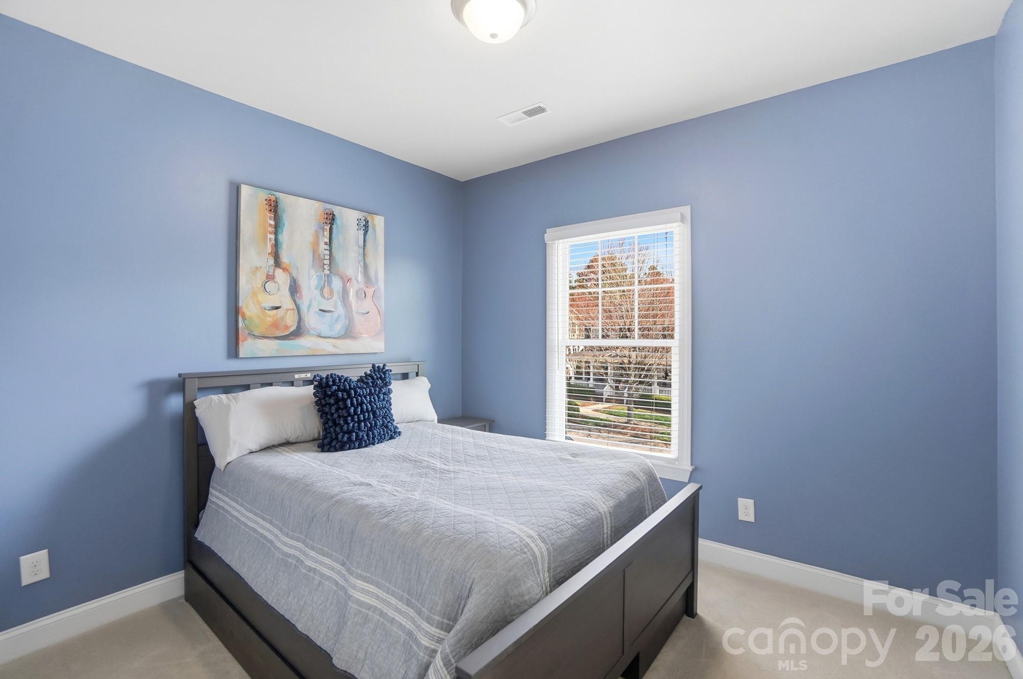 4261 Birkshire Heights