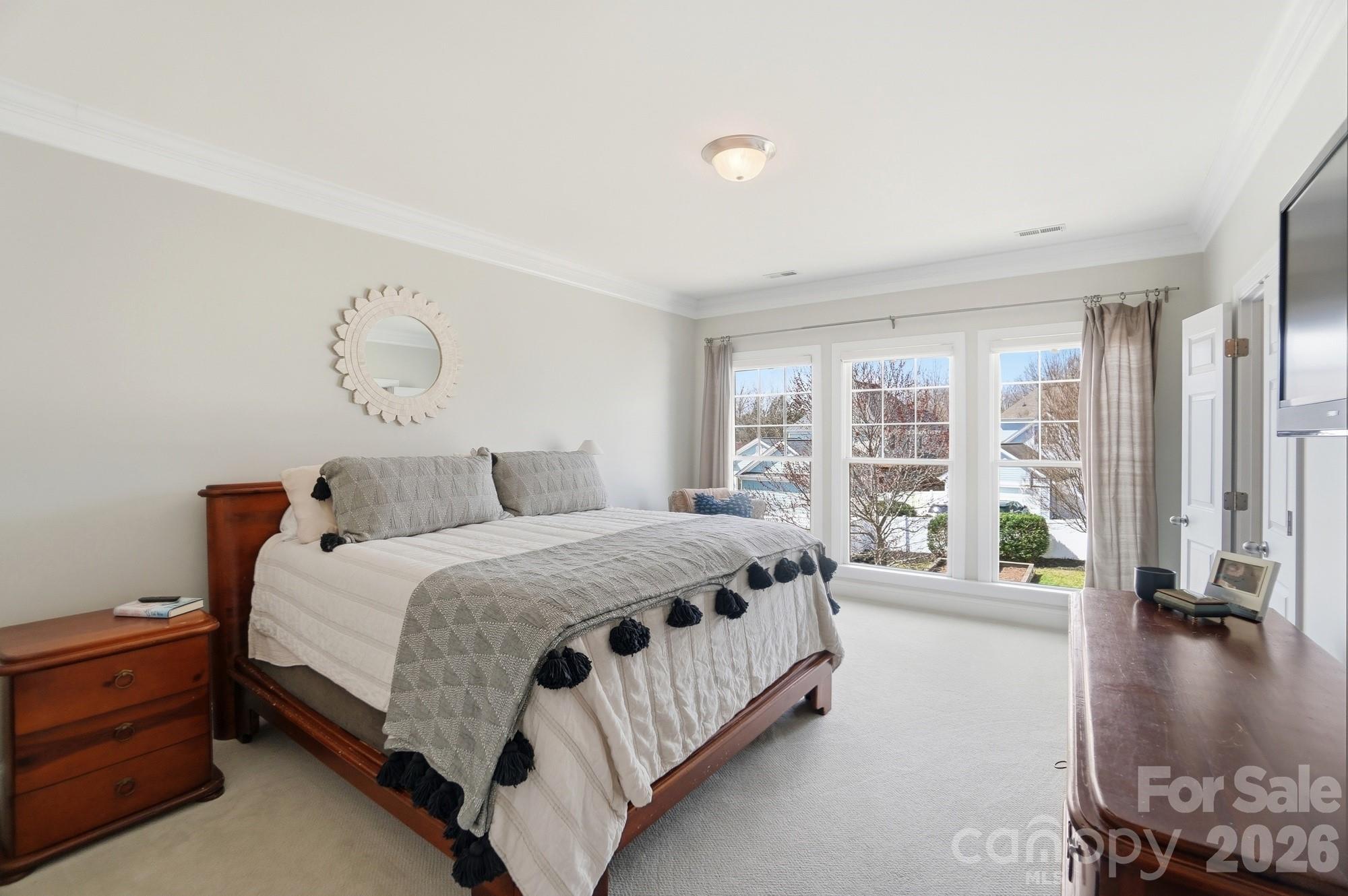 4261 Birkshire Heights