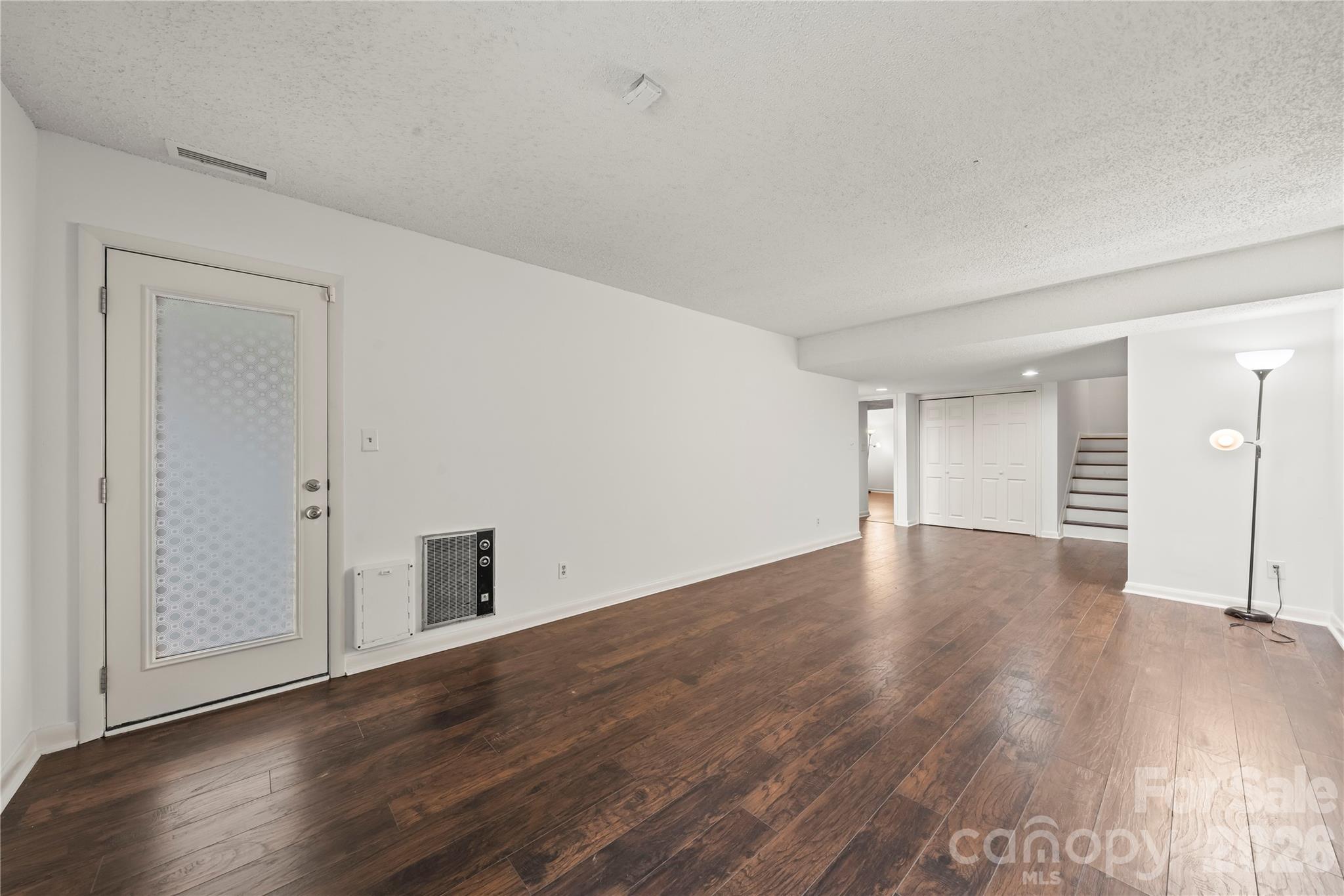 215 Riverview Terrace