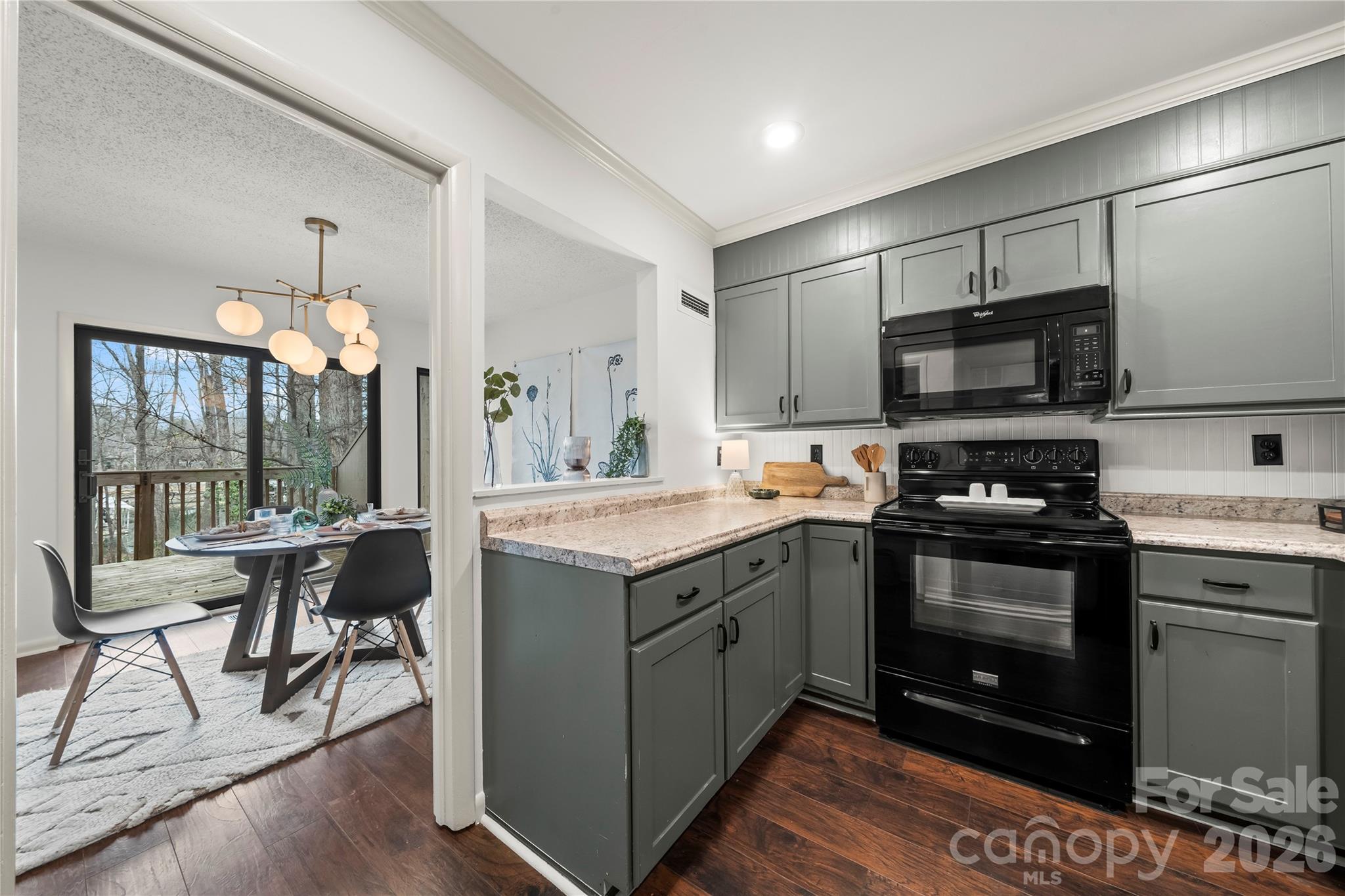 215 Riverview Terrace