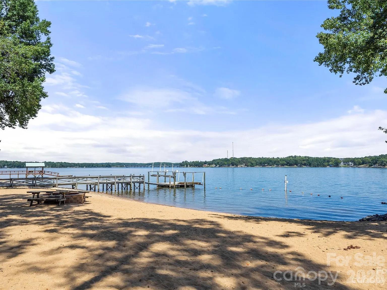215 Riverview Terrace